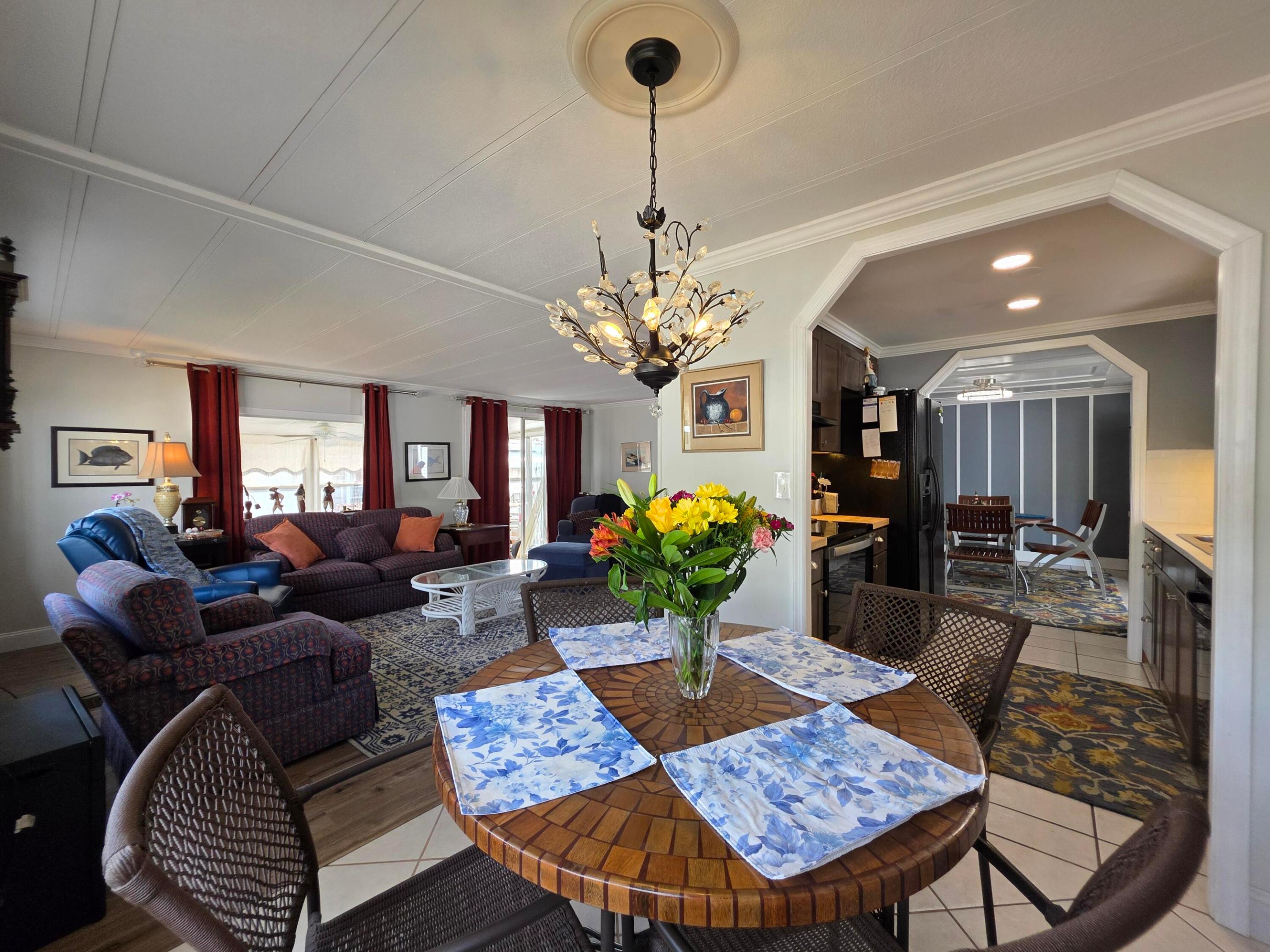 55 Mediterranean Boulevard N Property Photo 9