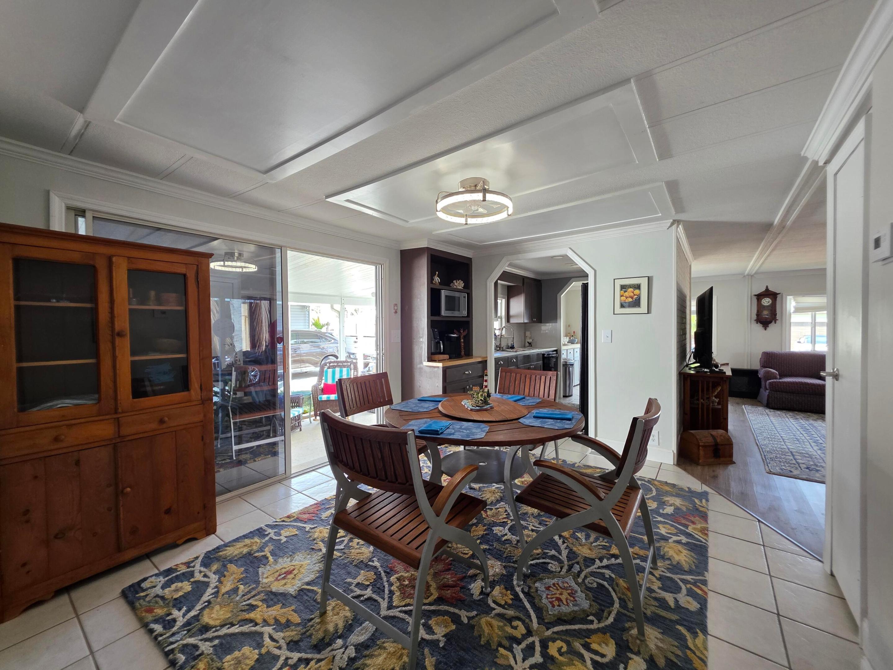 55 Mediterranean Boulevard N Property Photo 12