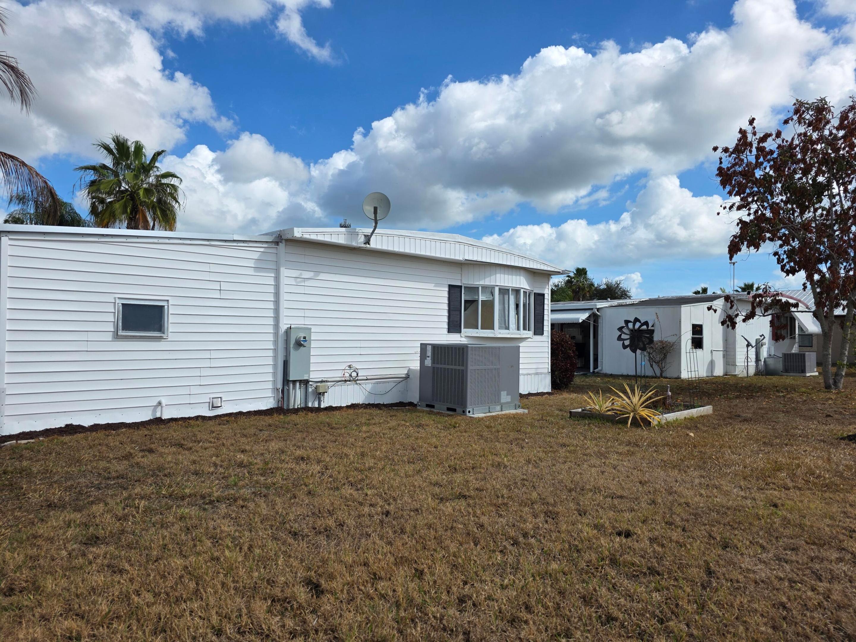 55 Mediterranean Boulevard N Property Photo 23