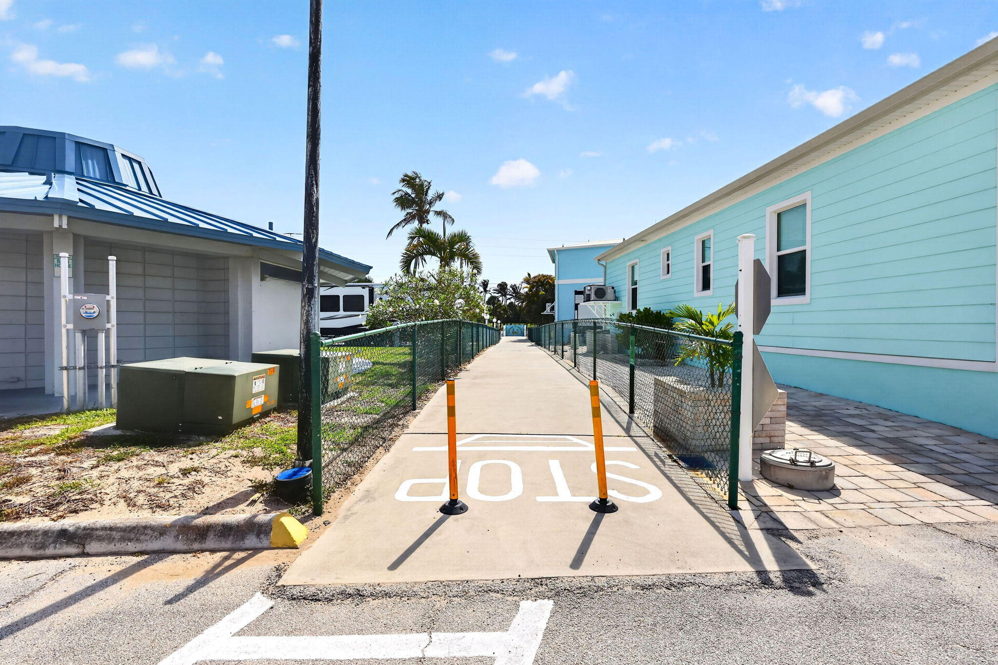 10725 S Ocean Drive 534 Property Photo 23