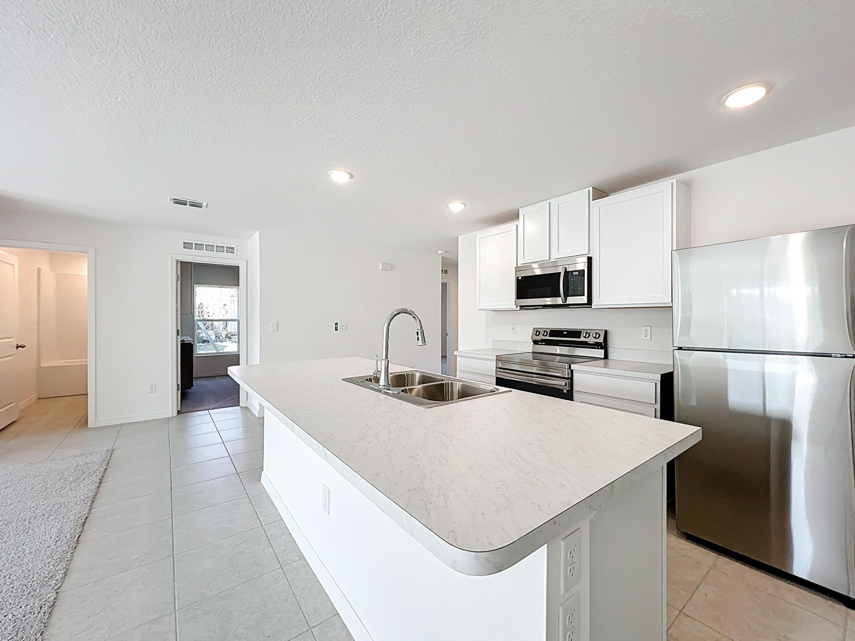 1390 Schumann Drive Property Photo 10