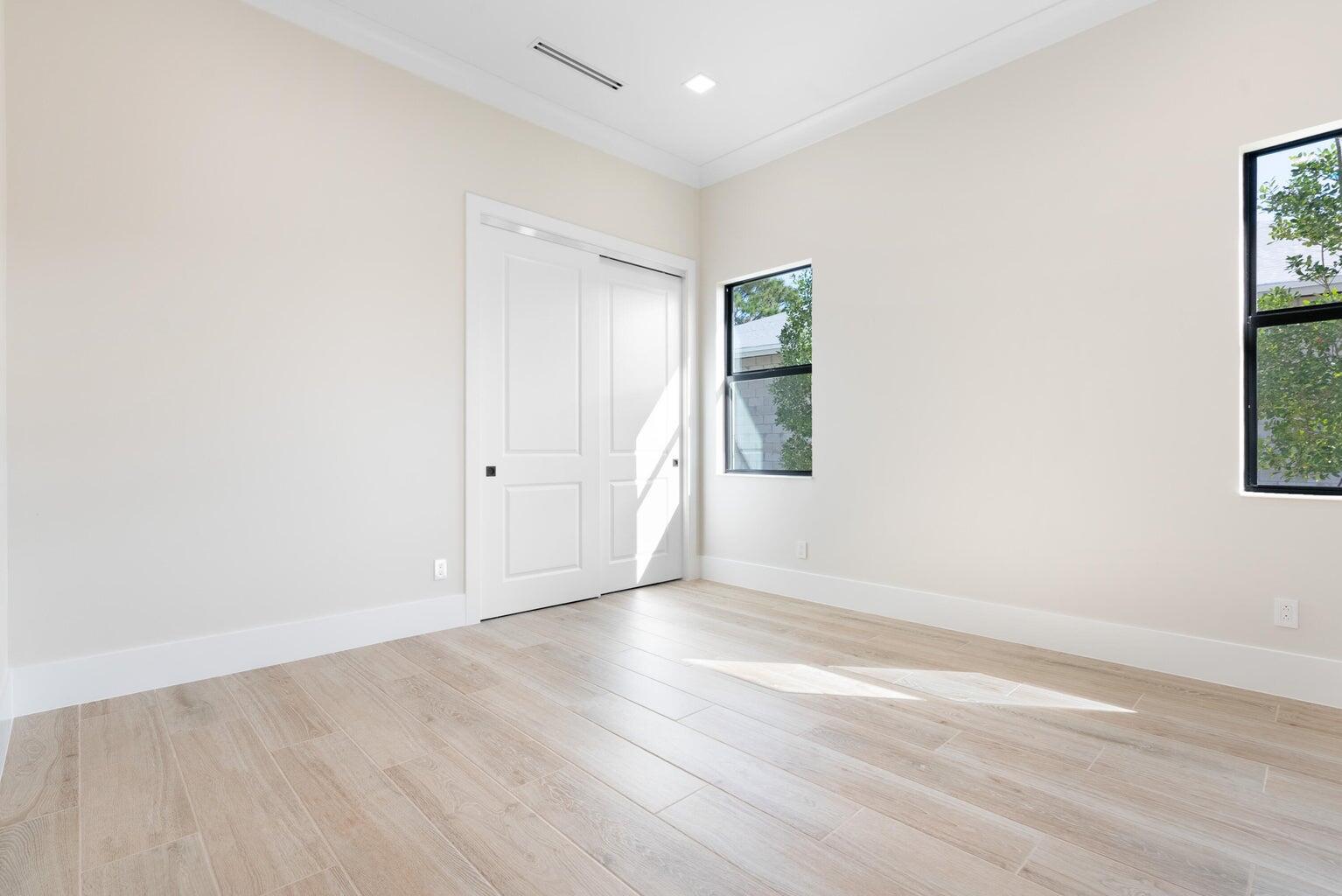 109 Se Via Verona Property Photo 34
