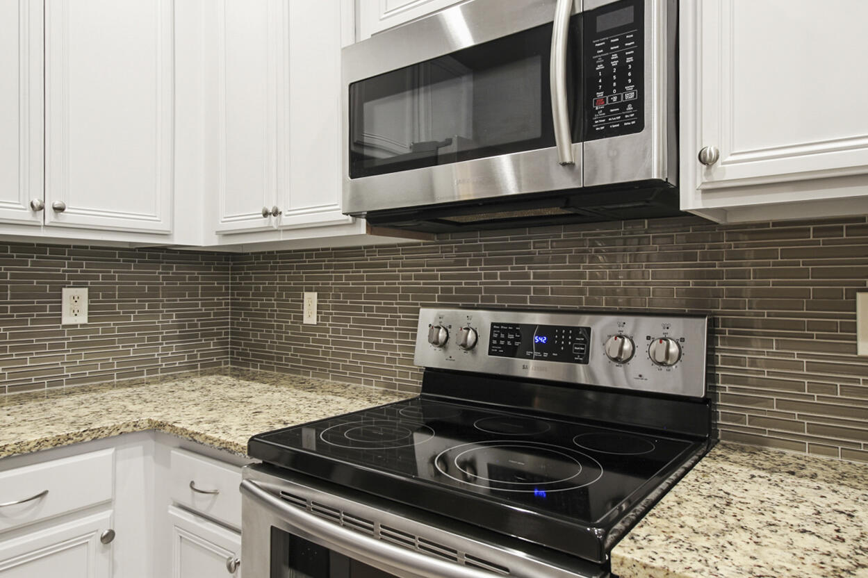 110 Lighthouse Circle H Property Photo 35