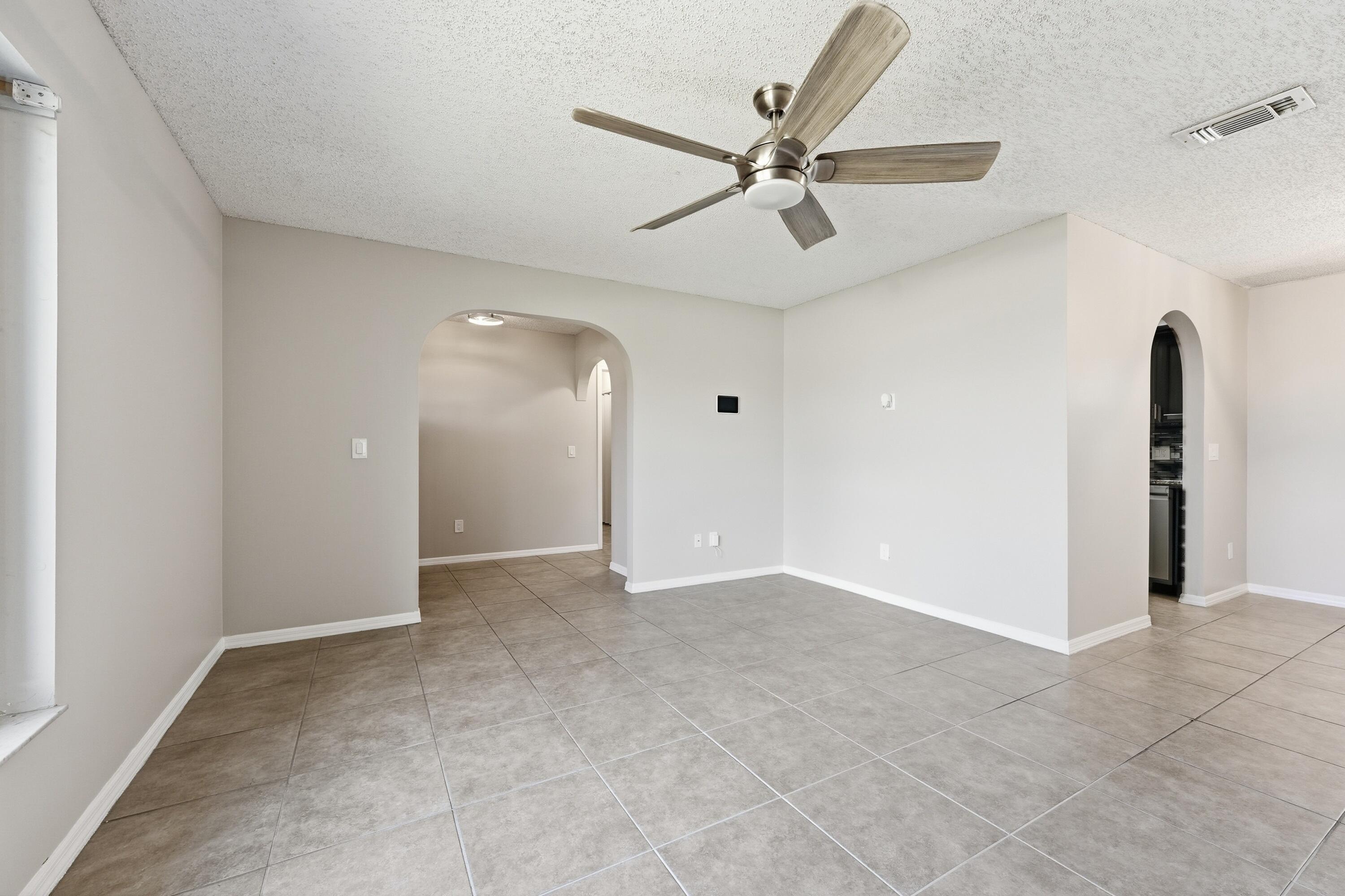 826 Se Quiescent Lane Property Photo 17