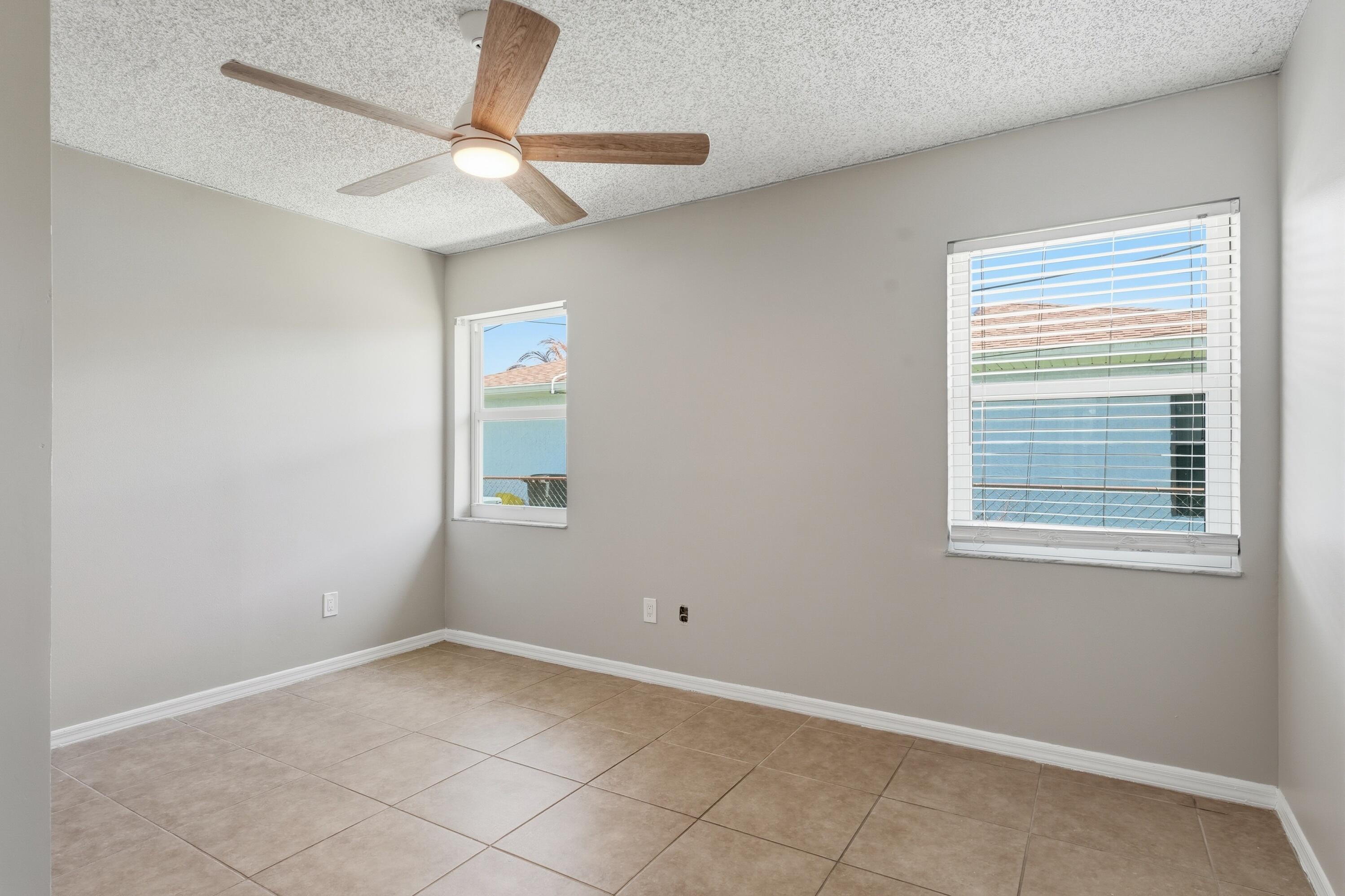826 Se Quiescent Lane Property Photo 25