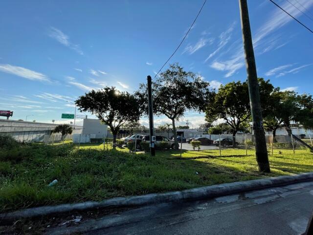 1815 10th Avenue N C Property Photo 26