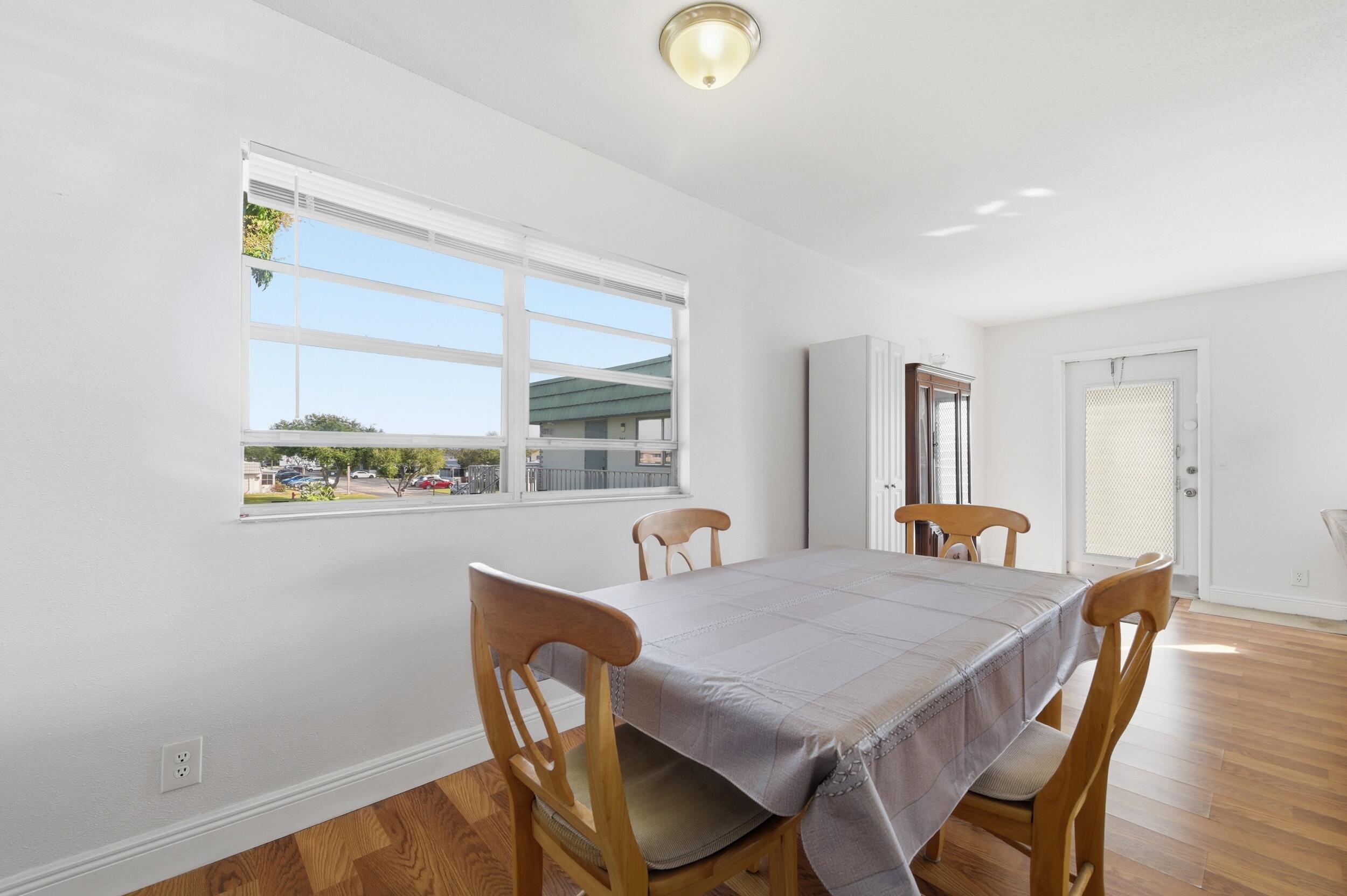 142 Monaco C Property Photo 6