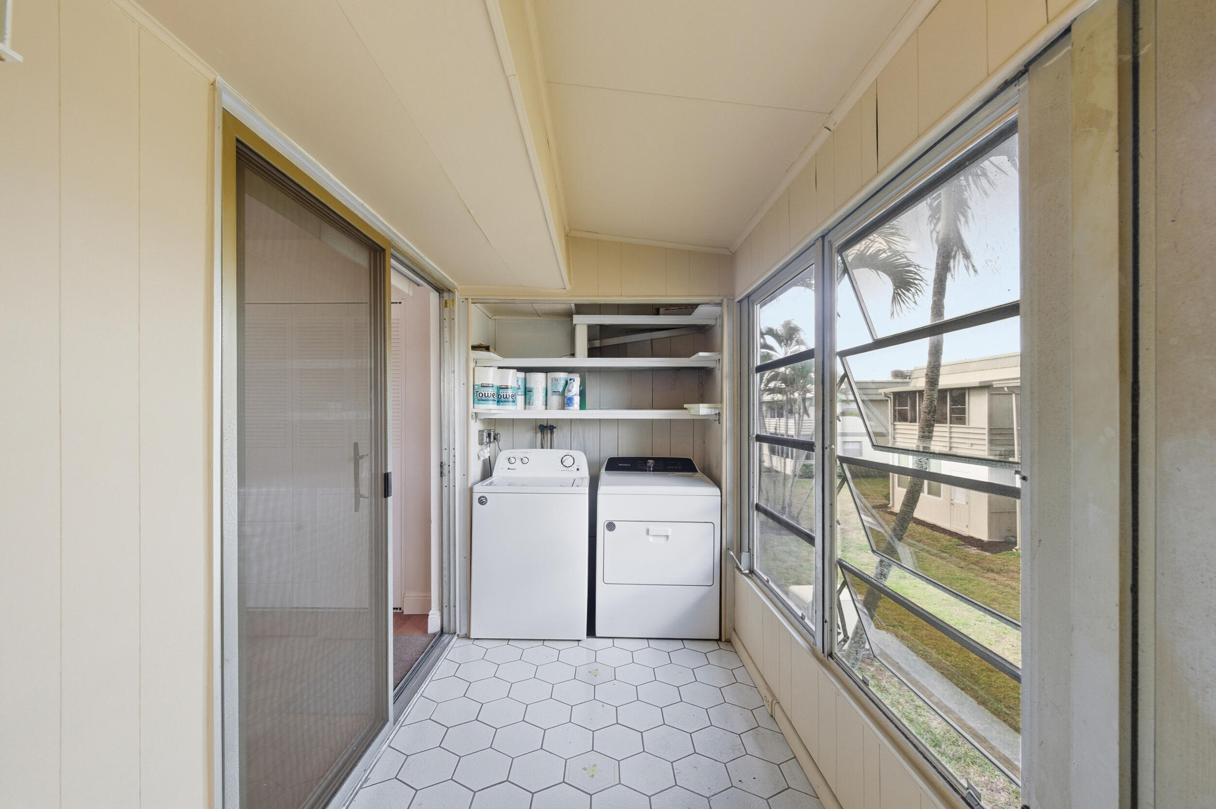 142 Monaco C Property Photo 20