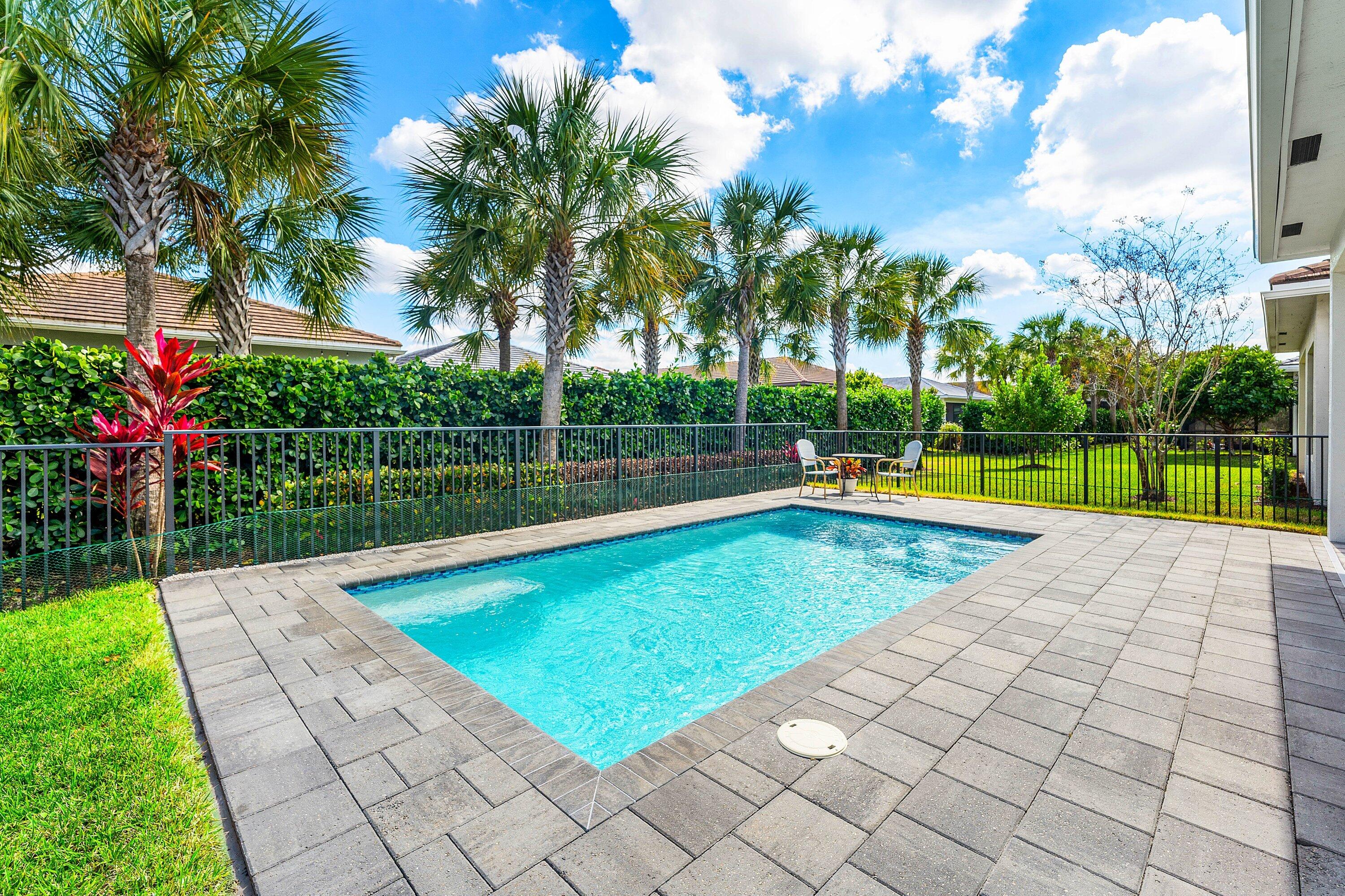 16047 Key Biscayne Lane Property Photo 23