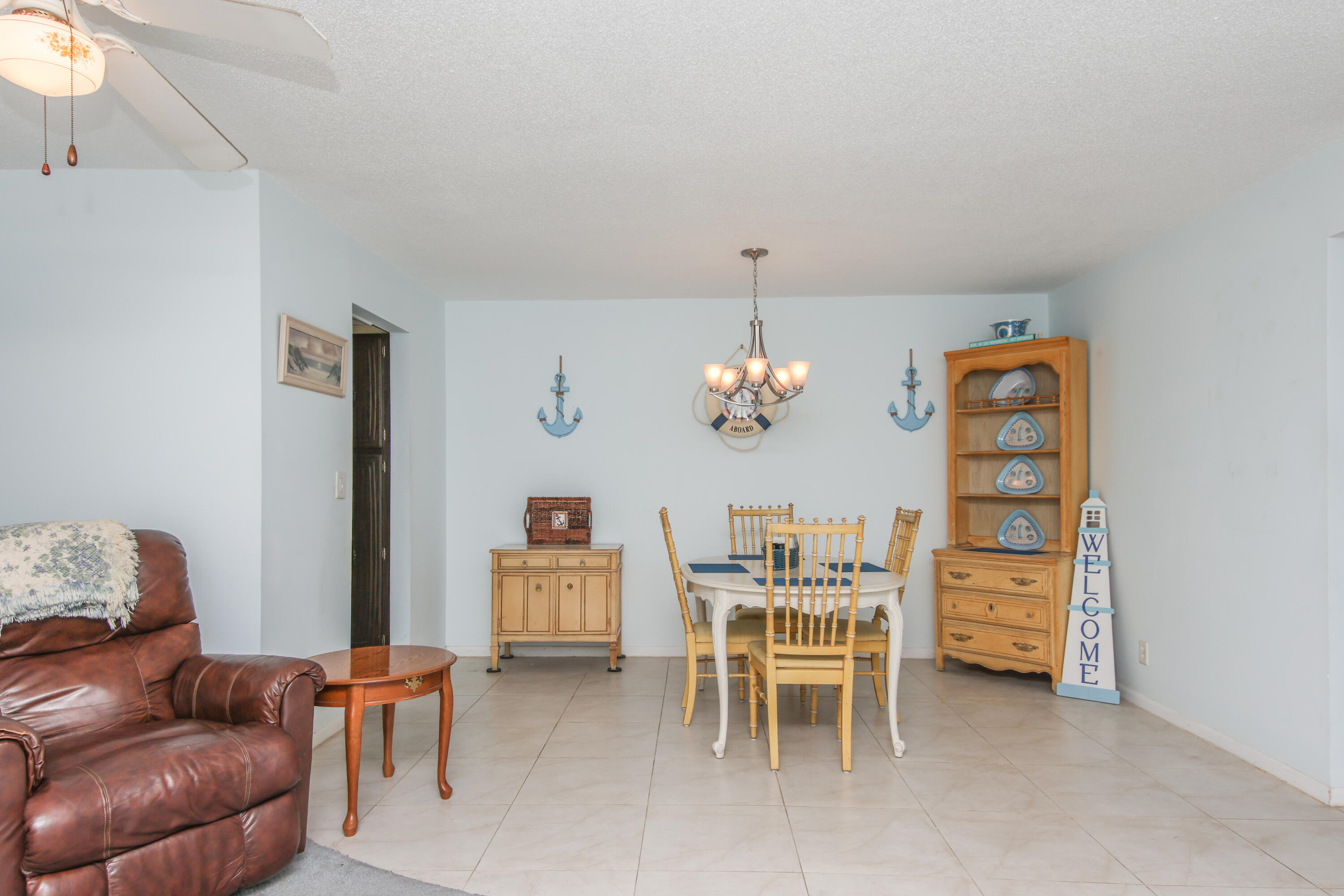 370 High Point Boulevard C Property Photo 8