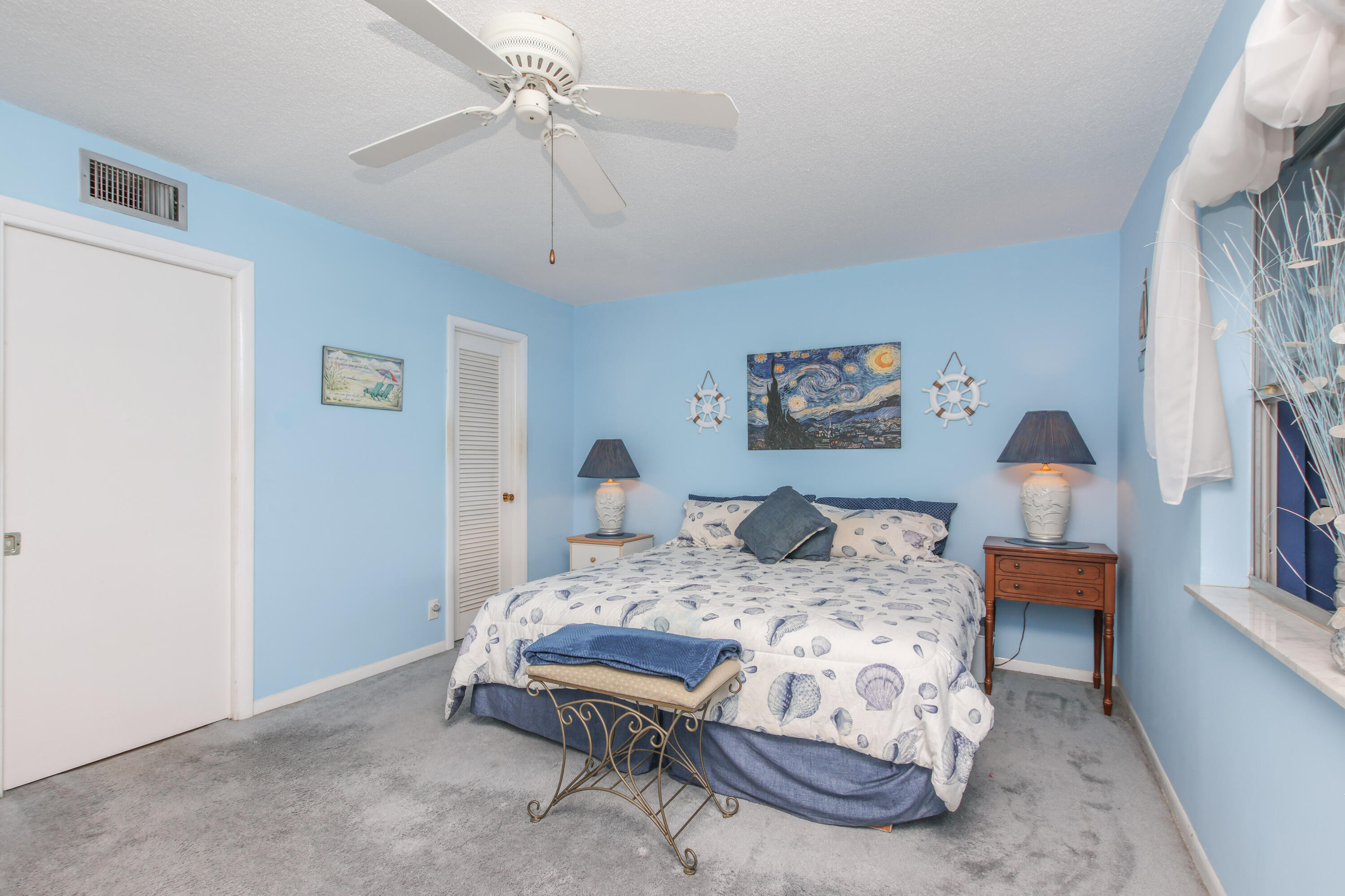 370 High Point Boulevard C Property Photo 16
