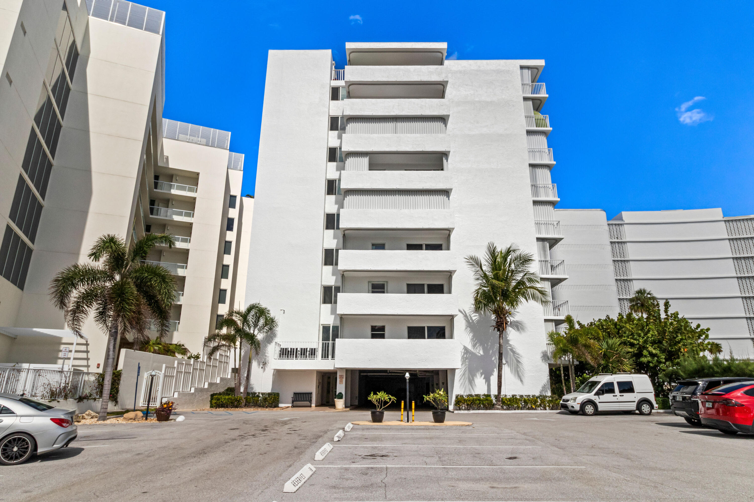 3580 S Ocean Boulevard 2a Property Photo 3