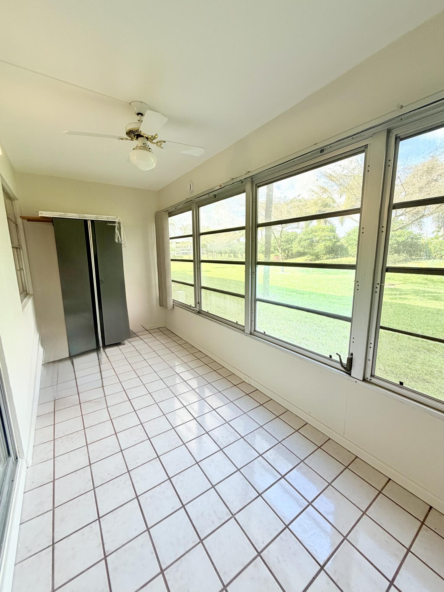 1004 Newcastle A Property Photo 22