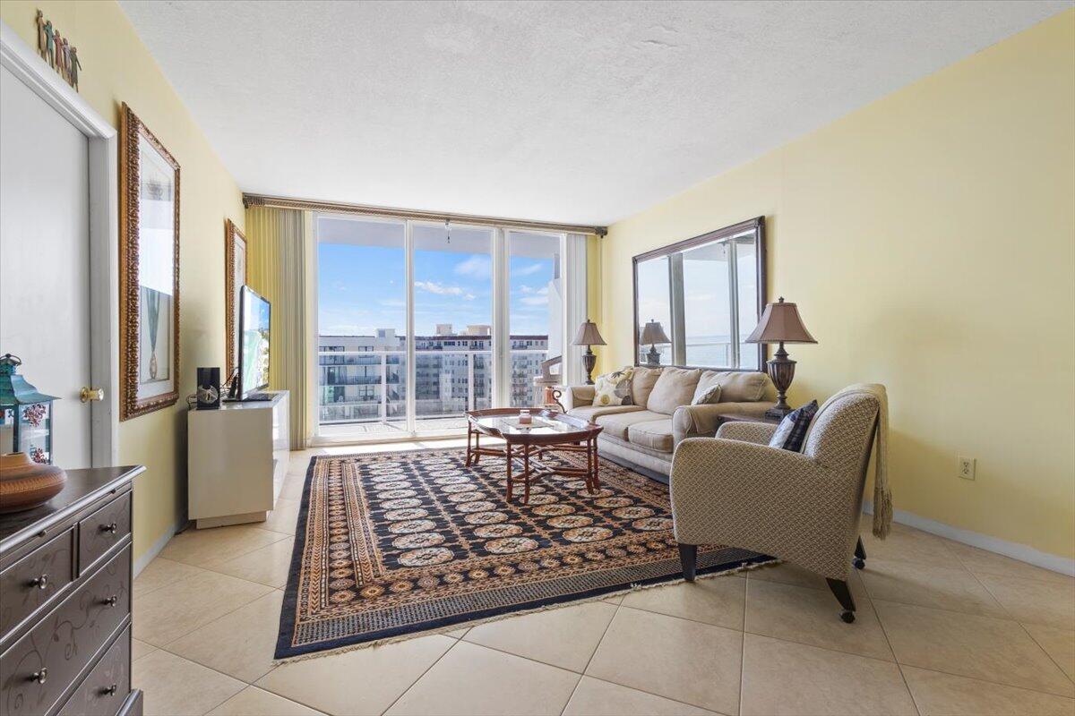 3450 S Ocean Boulevard 812 Property Photo 19