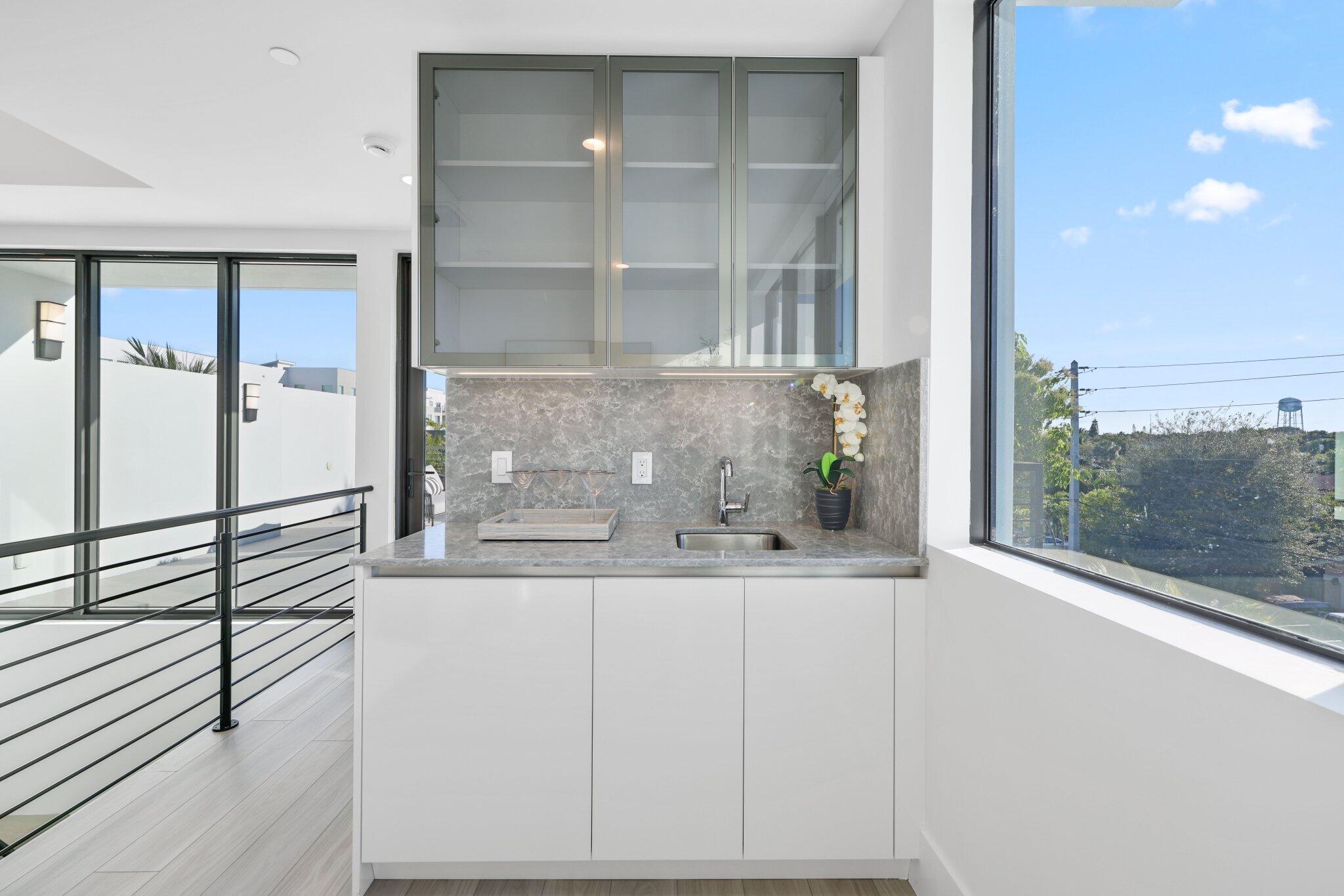 201 Se 4th Avenue Property Photo 60