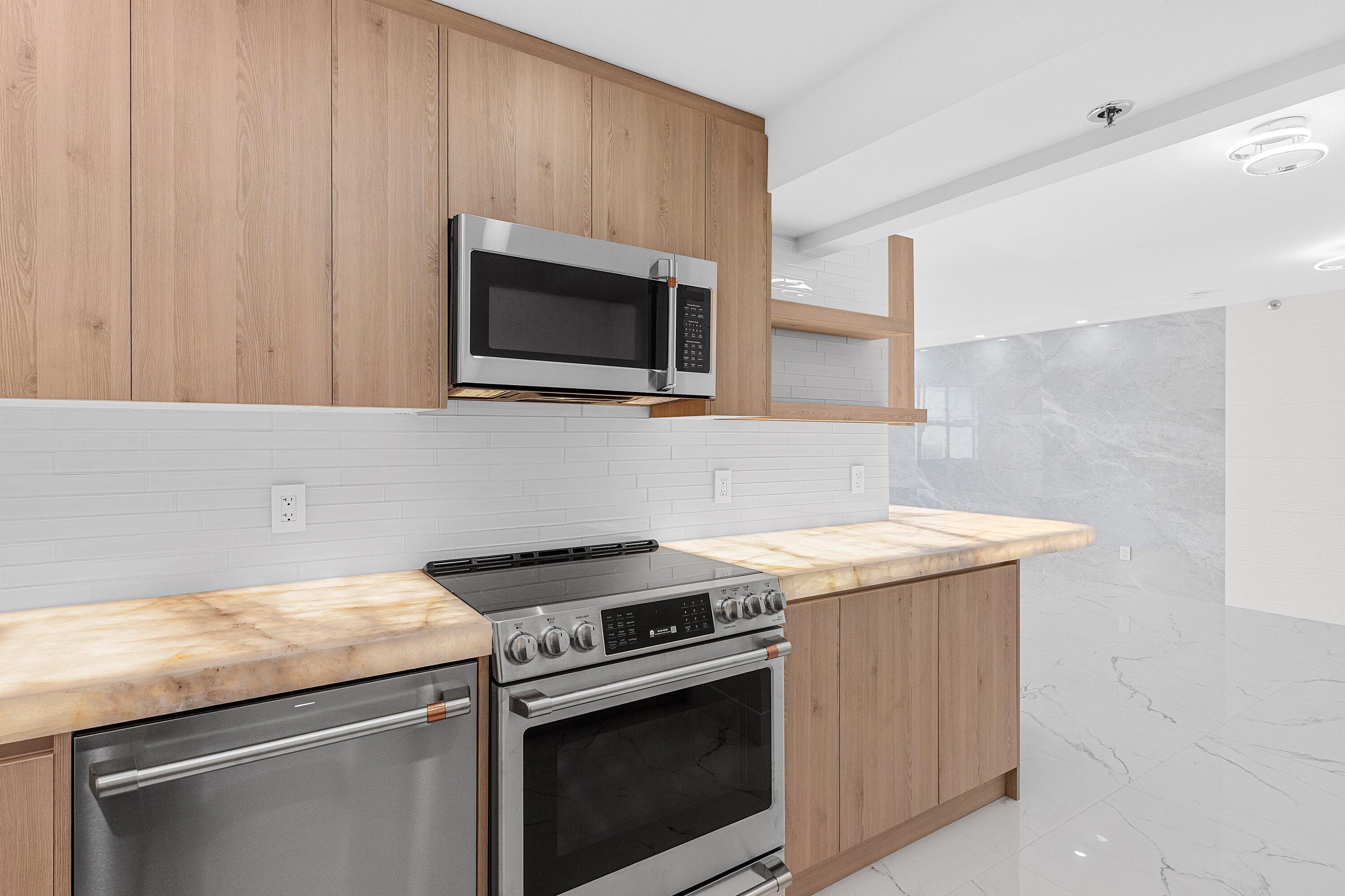 4505 S Ocean Boulevard 803 Property Photo 10