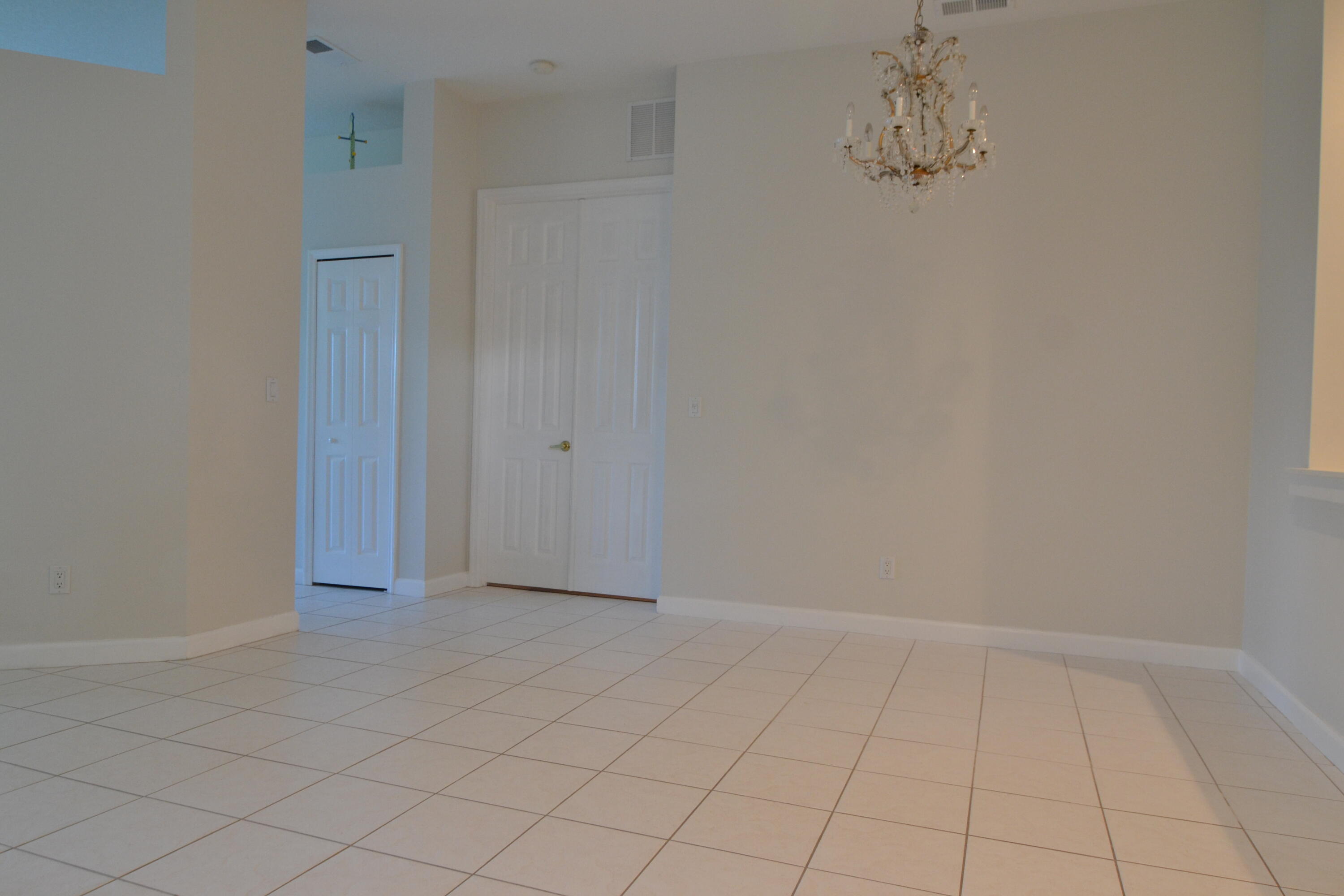 705 Sw Munjack Circle Property Photo 11