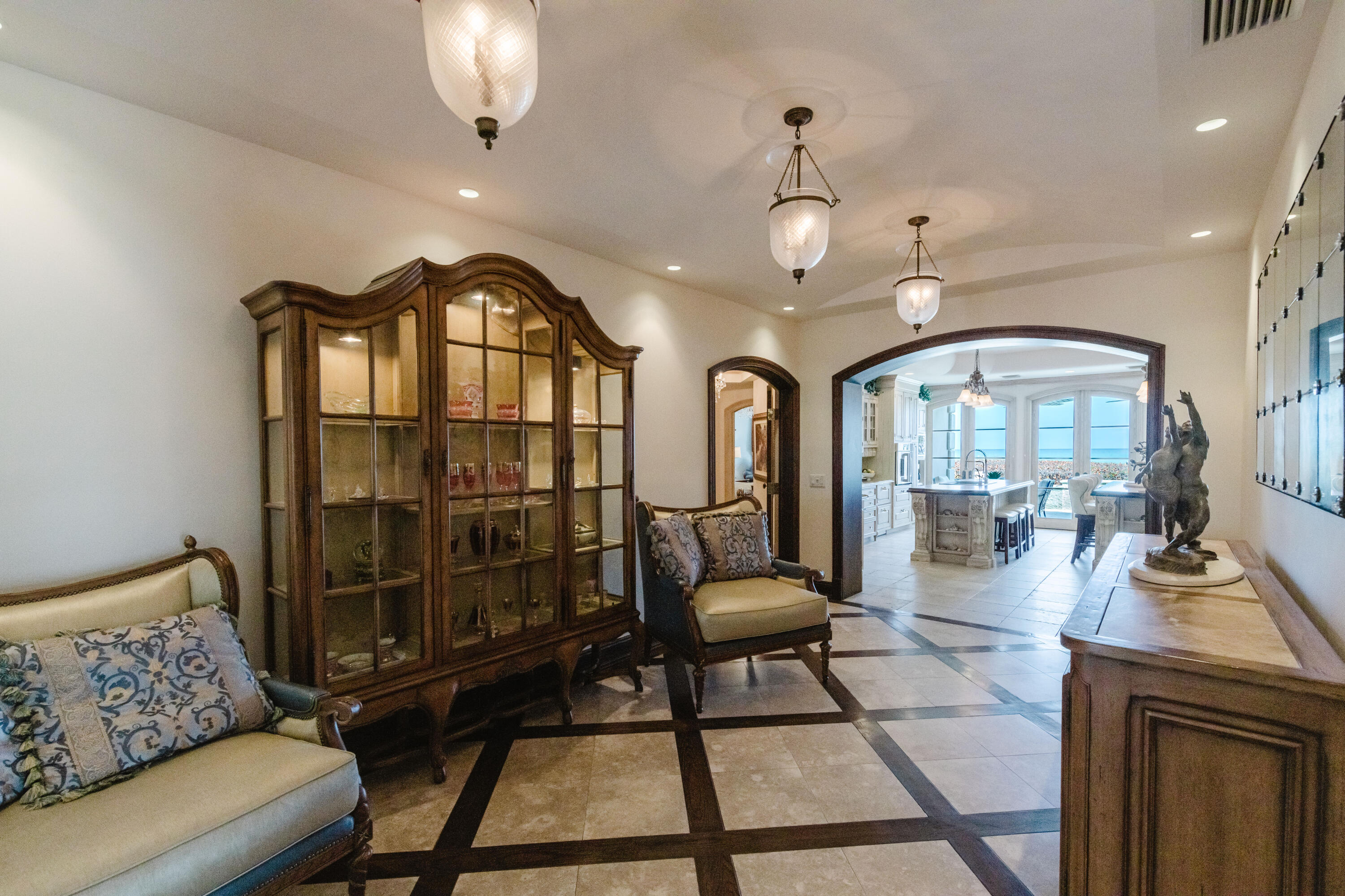 19 N Beach Road Property Photo 13