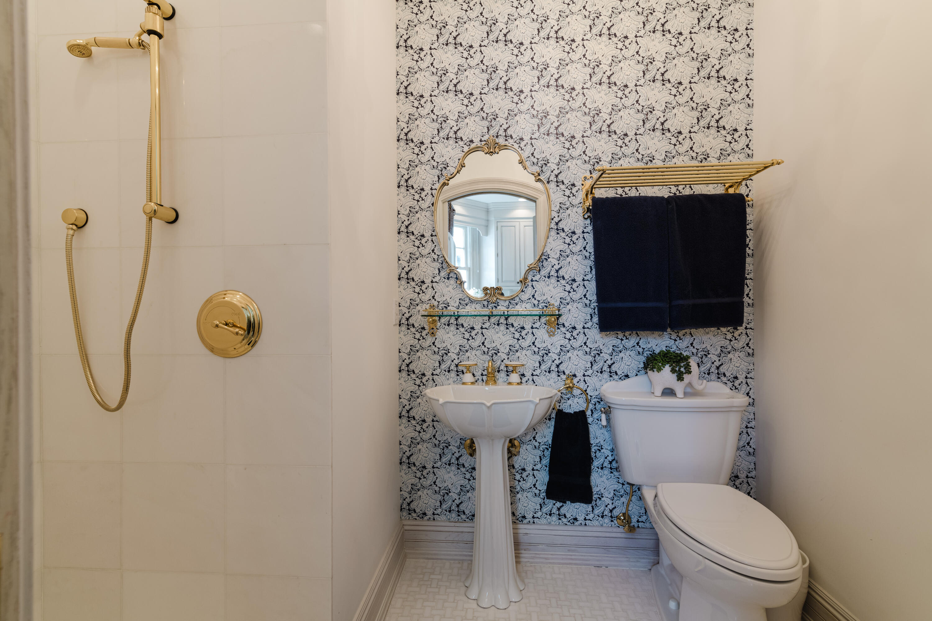19 N Beach Road Property Photo 33