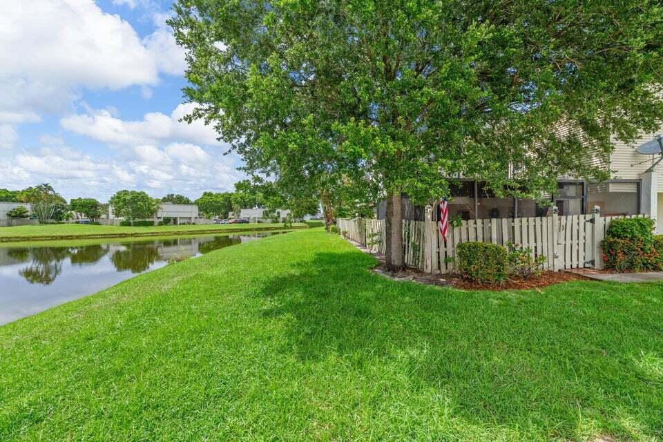 1608 Shaker Circle Circle Property Photo 1