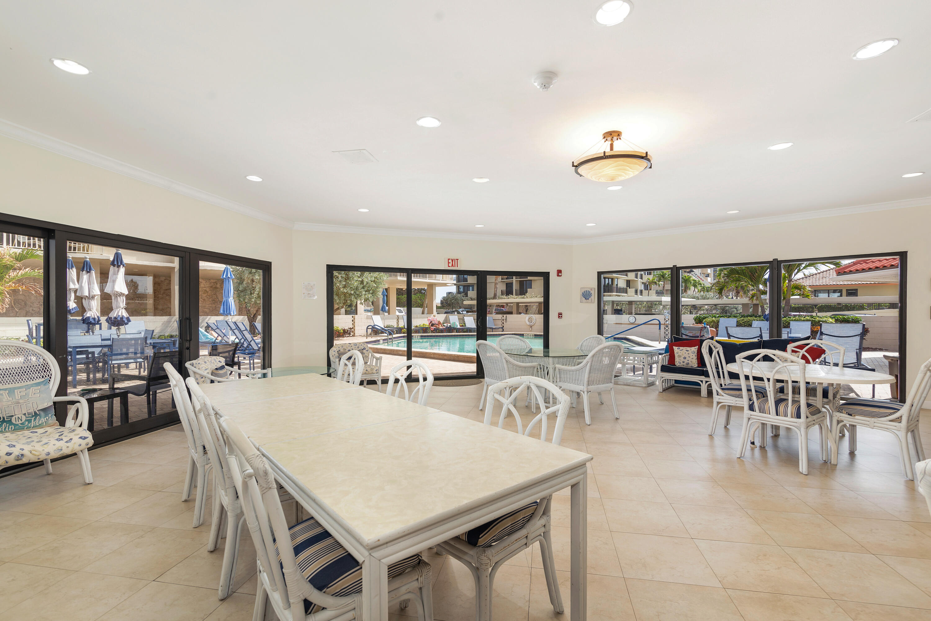 5480 N Ocean Drive A6d Property Photo 28