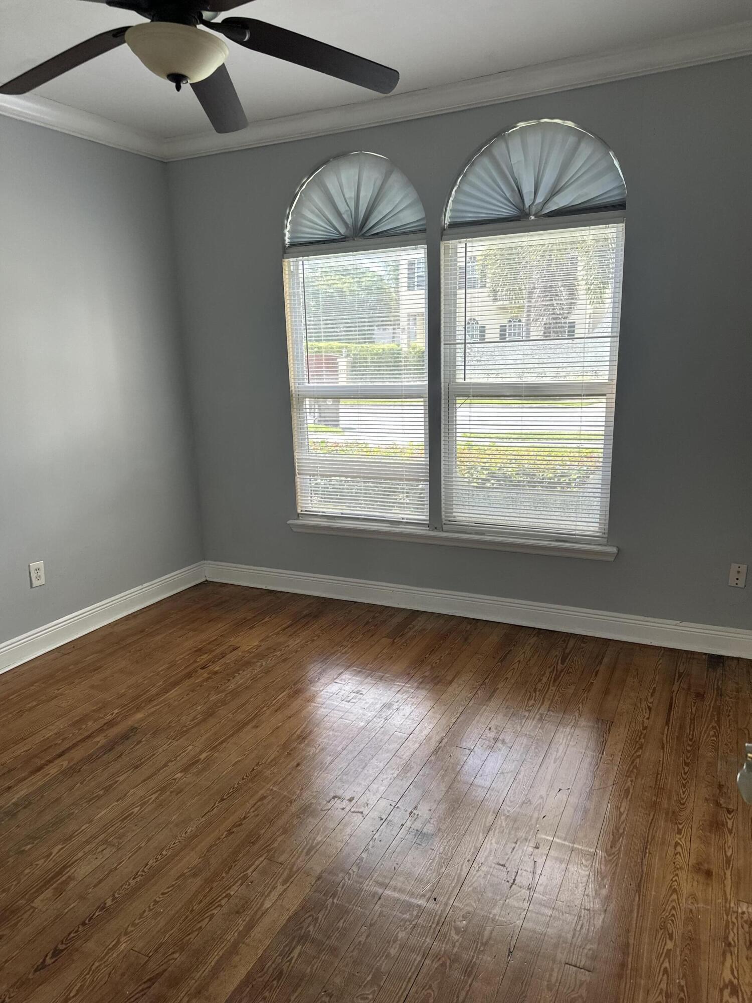 619 37th Street Property Photo 14
