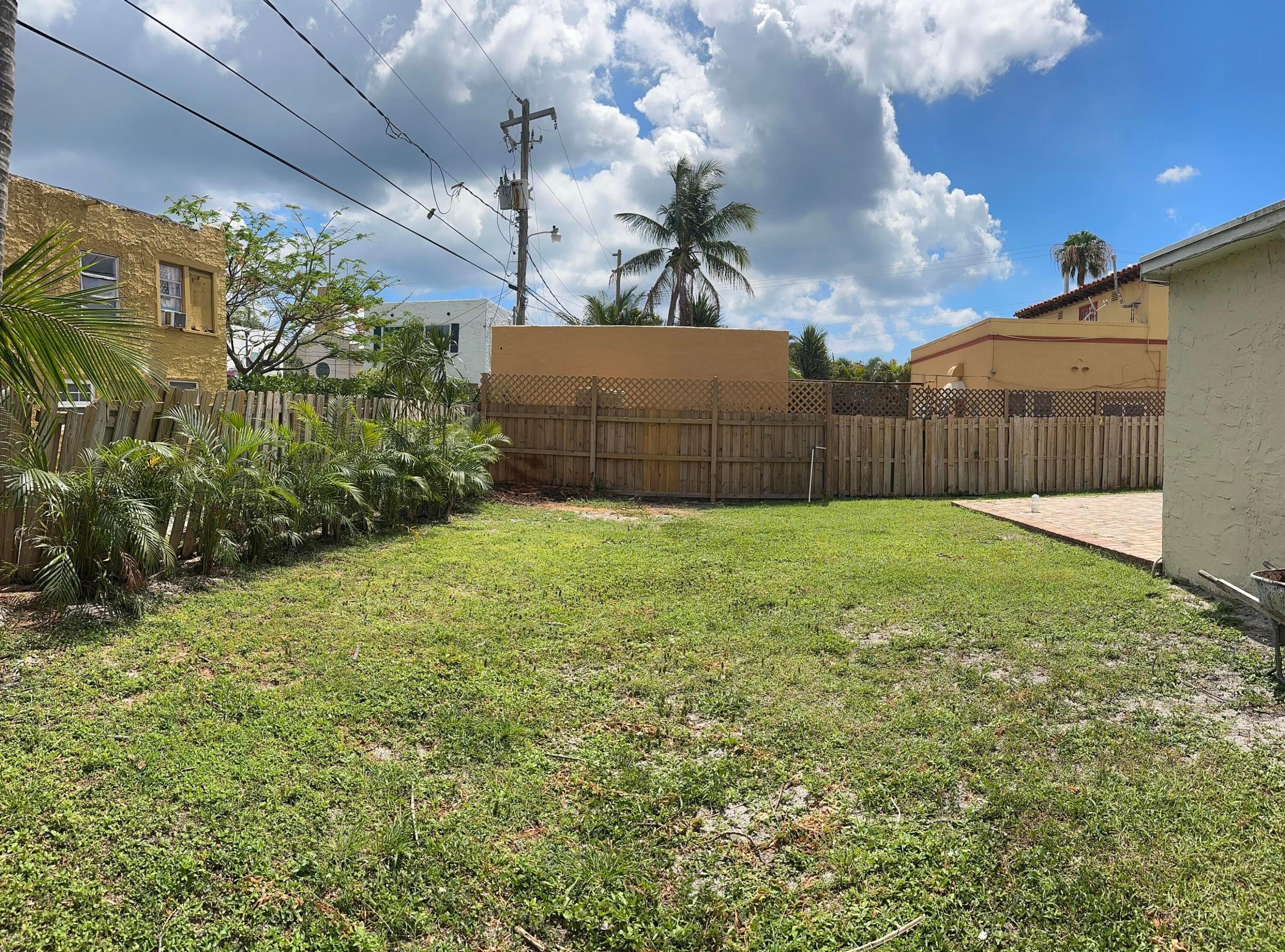 619 37th Street Property Photo 19