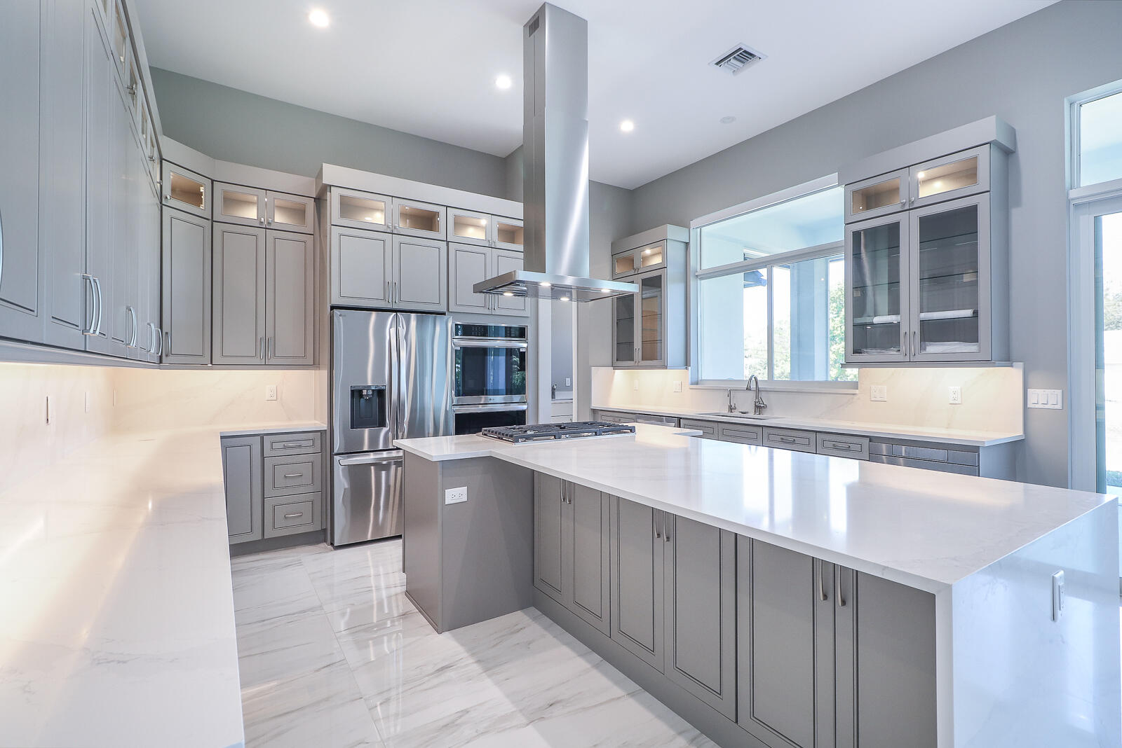 7595 155th Place N Property Photo 11