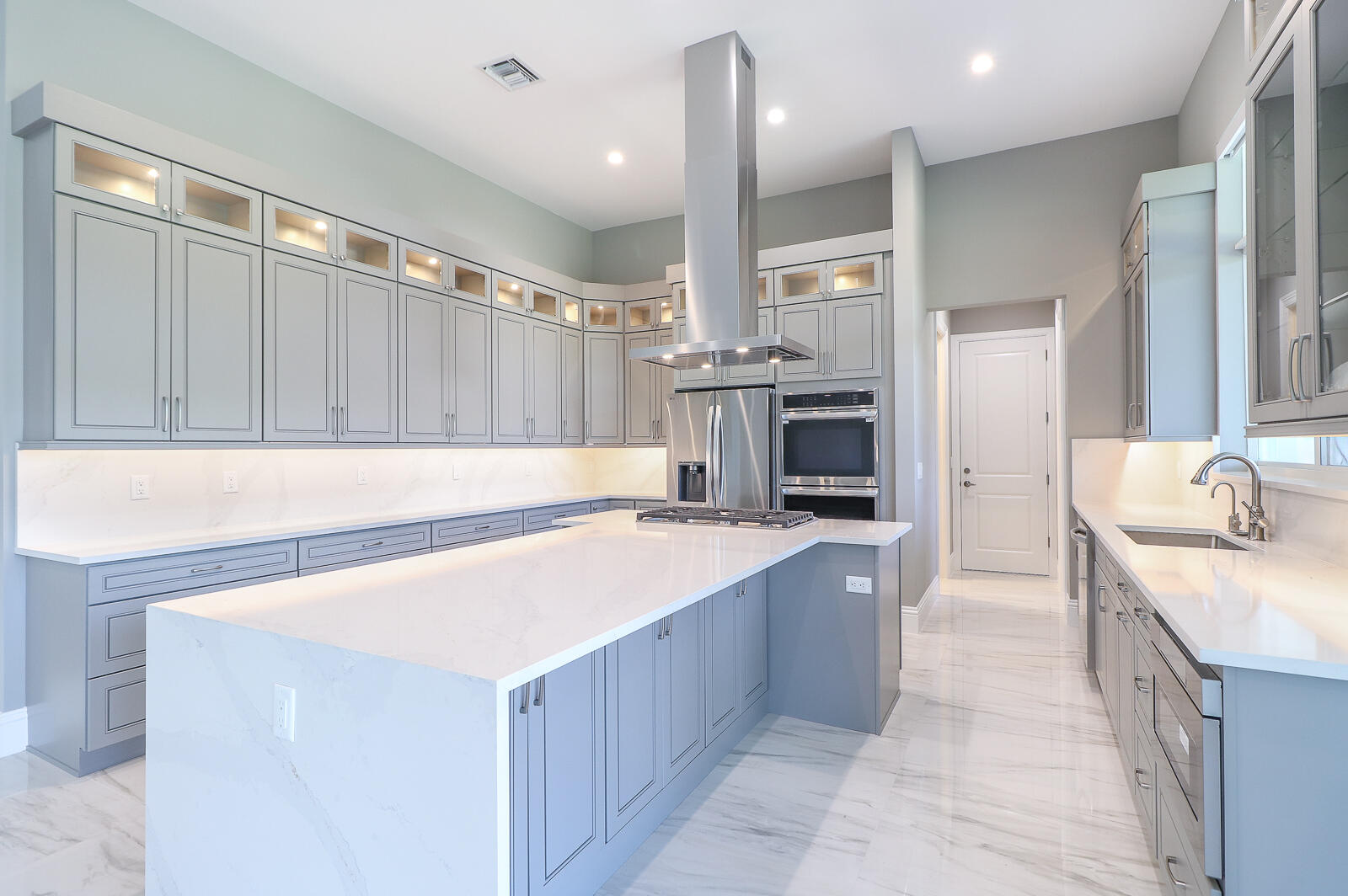 7595 155th Place N Property Photo 12
