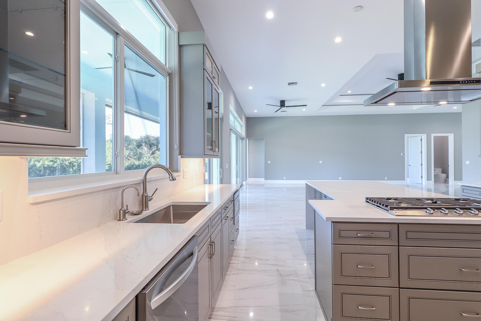 7595 155th Place N Property Photo 17
