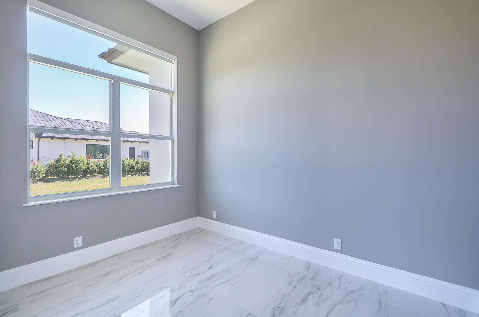 7595 155th Place N Property Photo 39