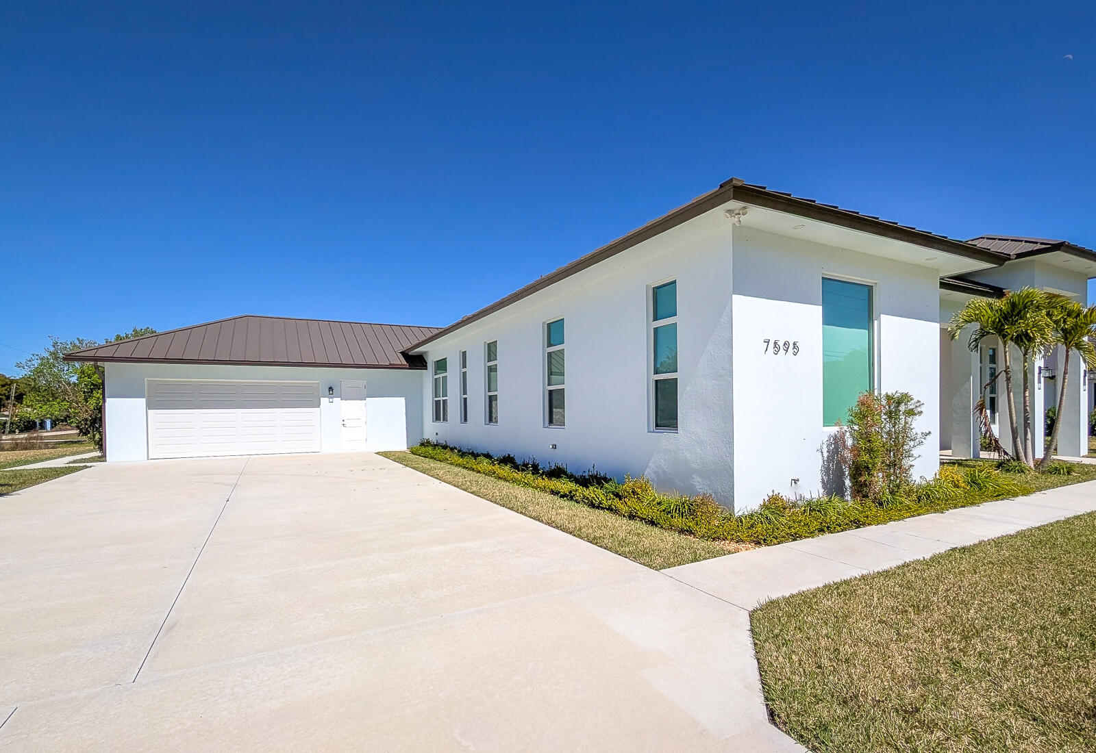 7595 155th Place N Property Photo 54