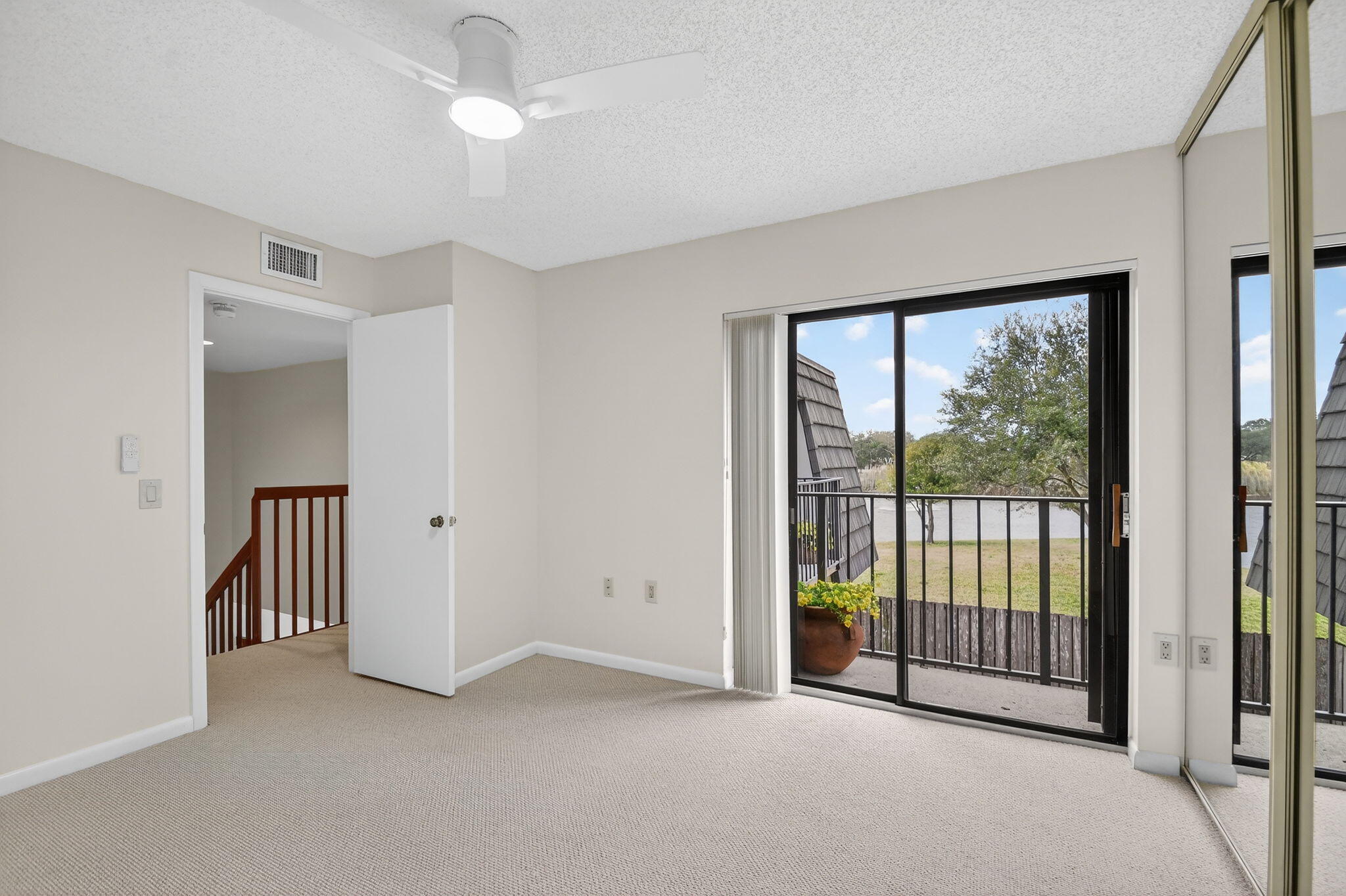 4210 42nd Way Property Photo 34