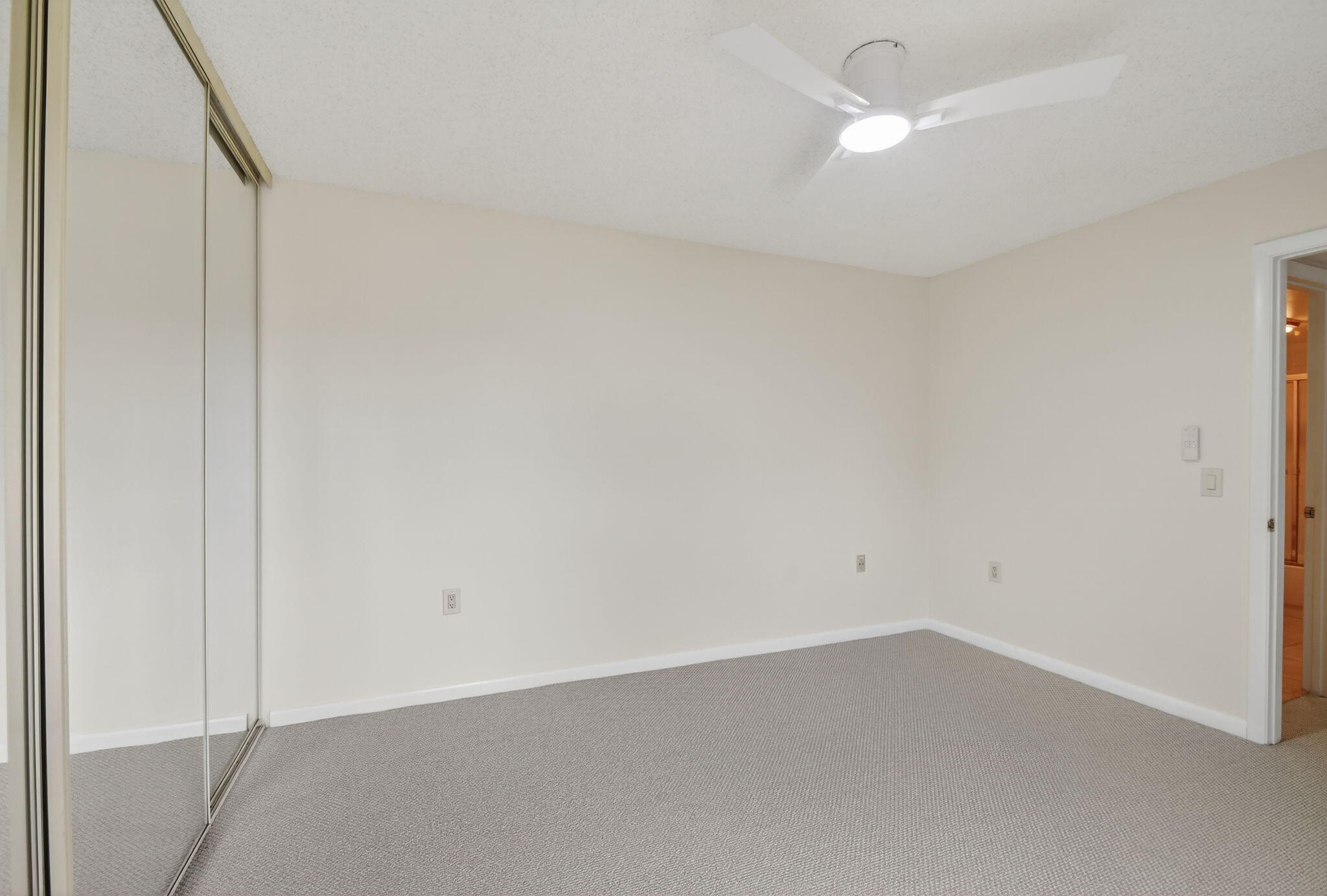 4210 42nd Way Property Photo 35