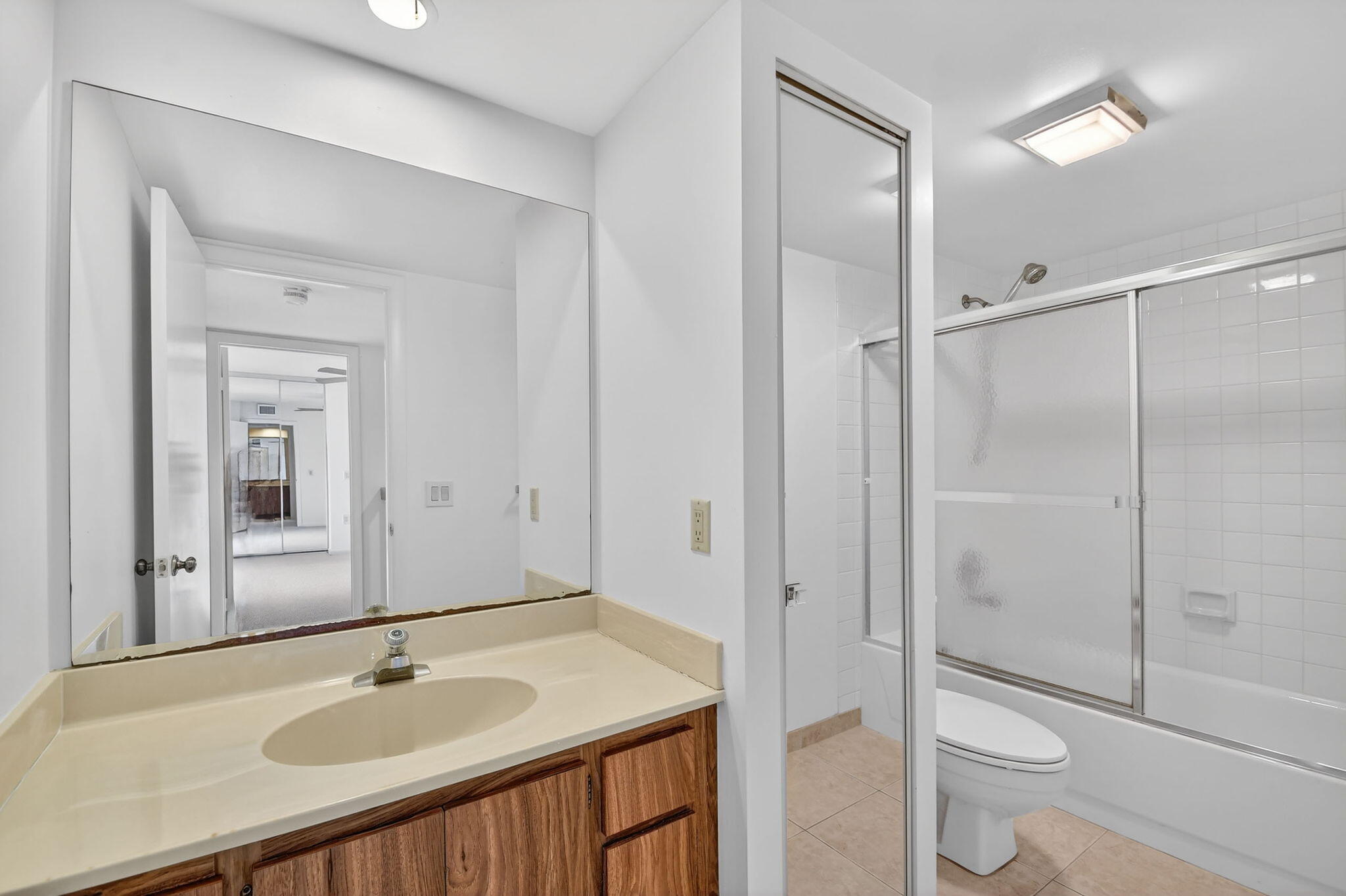 4210 42nd Way Property Photo 37