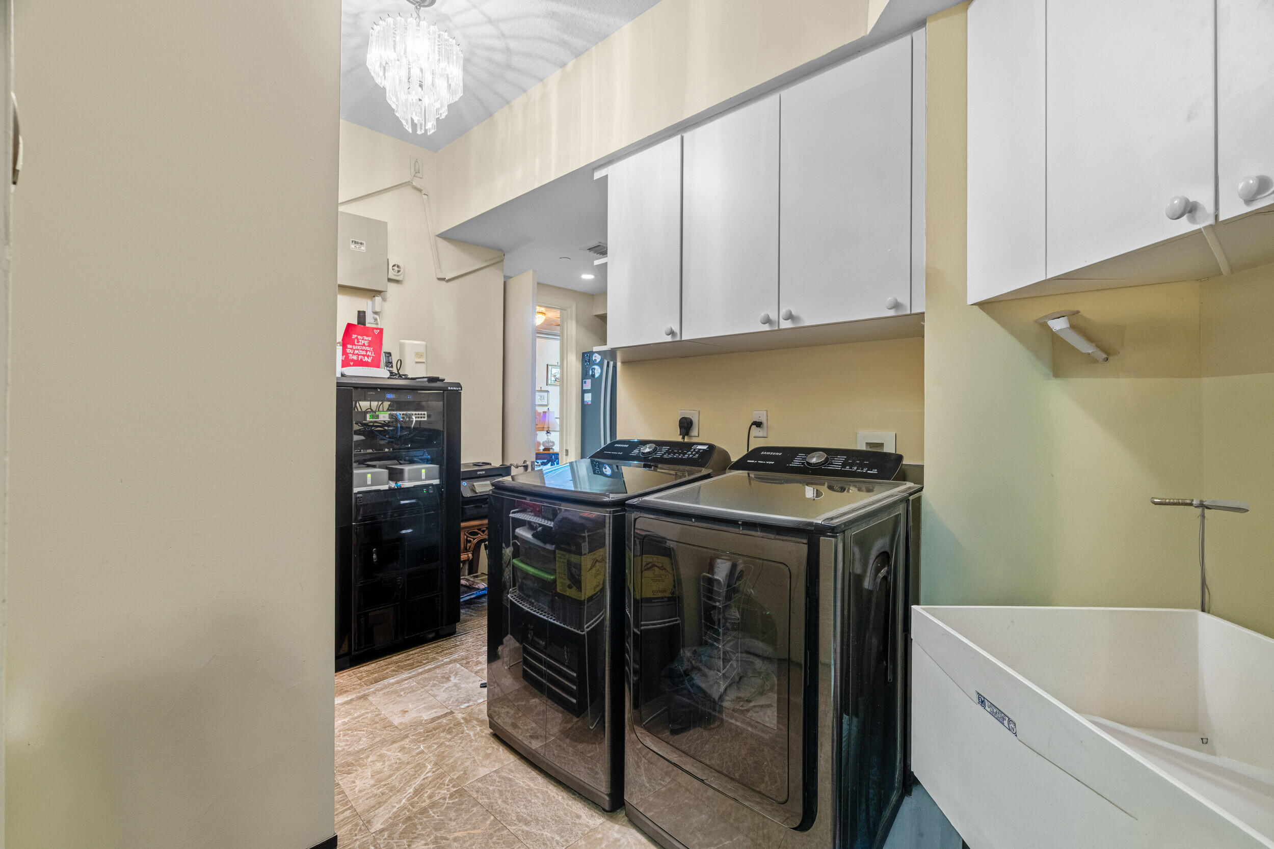 3740 S Ocean Boulevard Apt 709 Property Photo 8
