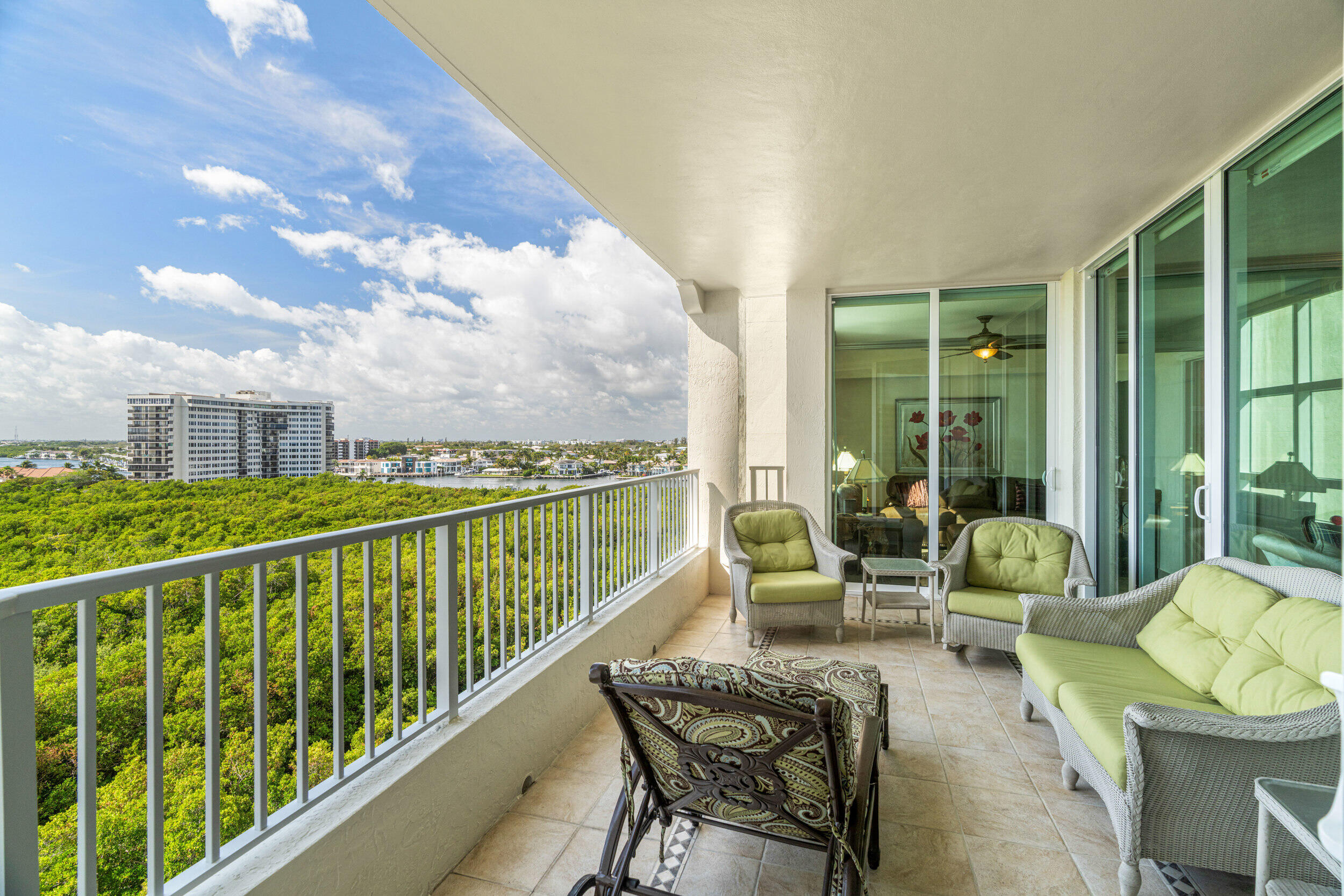 3740 S Ocean Boulevard Apt 709 Property Photo 21