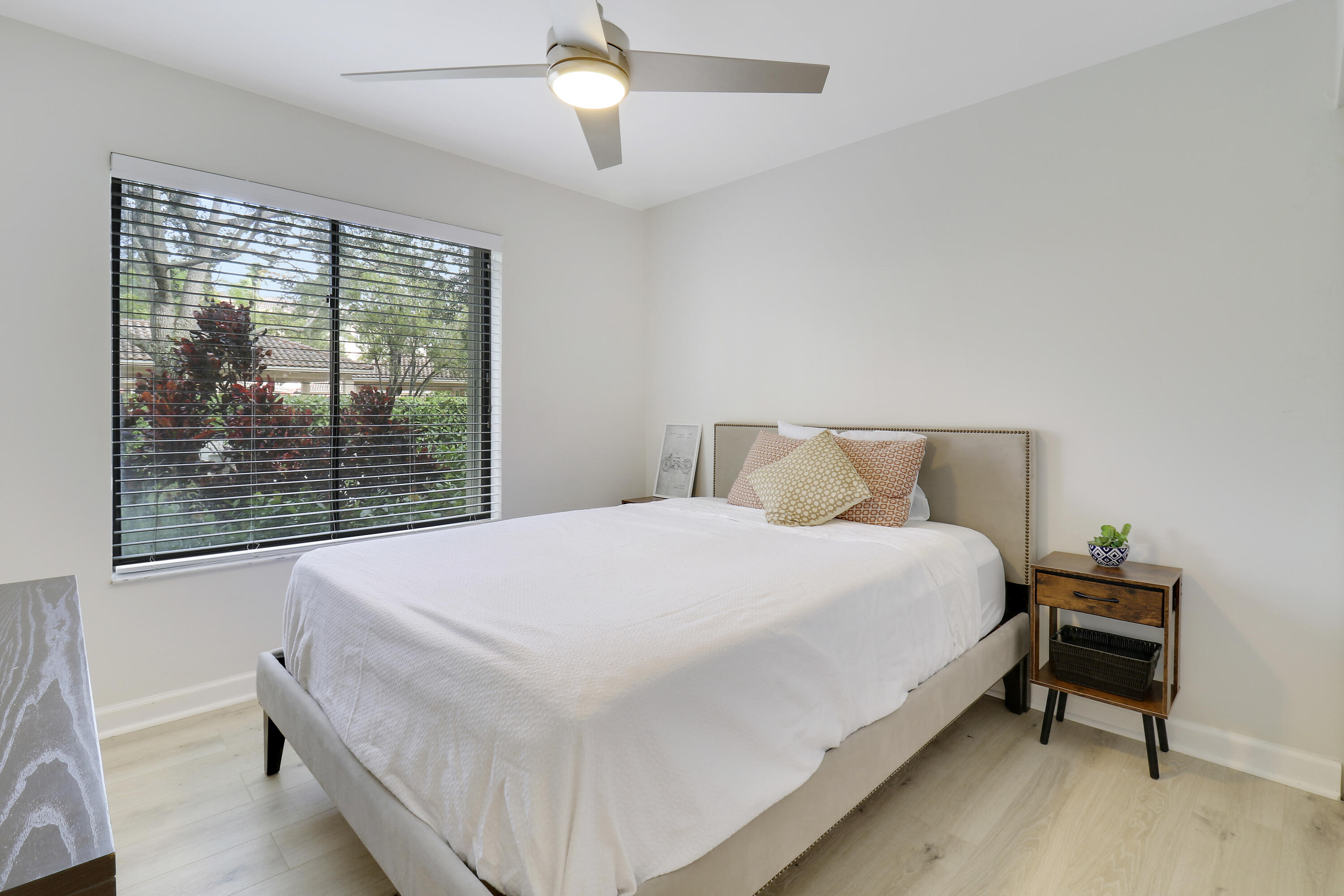 1107 Duncan Circle 102 Property Photo 12