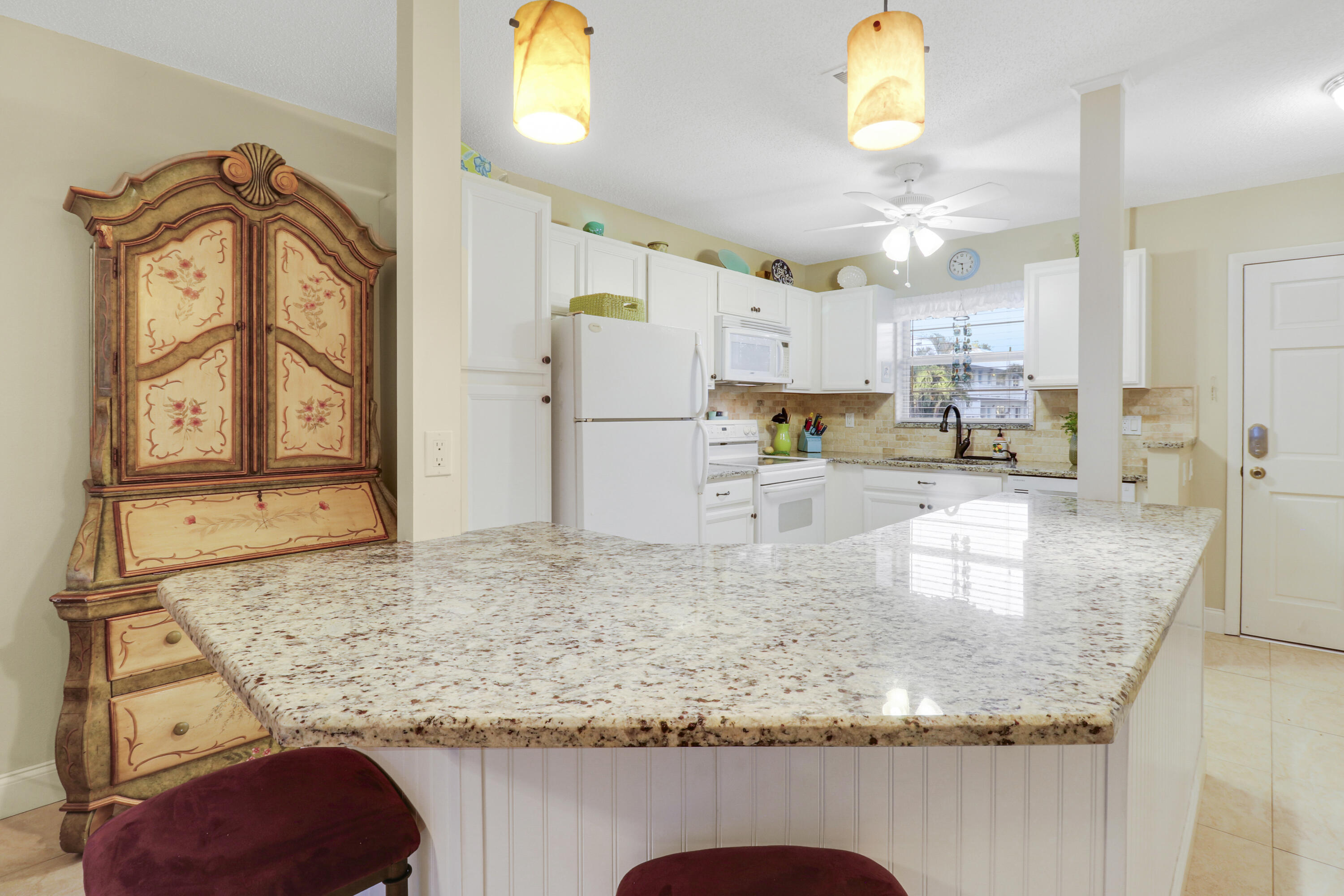 2929 Se Ocean Boulevard 112-2 Property Photo 9