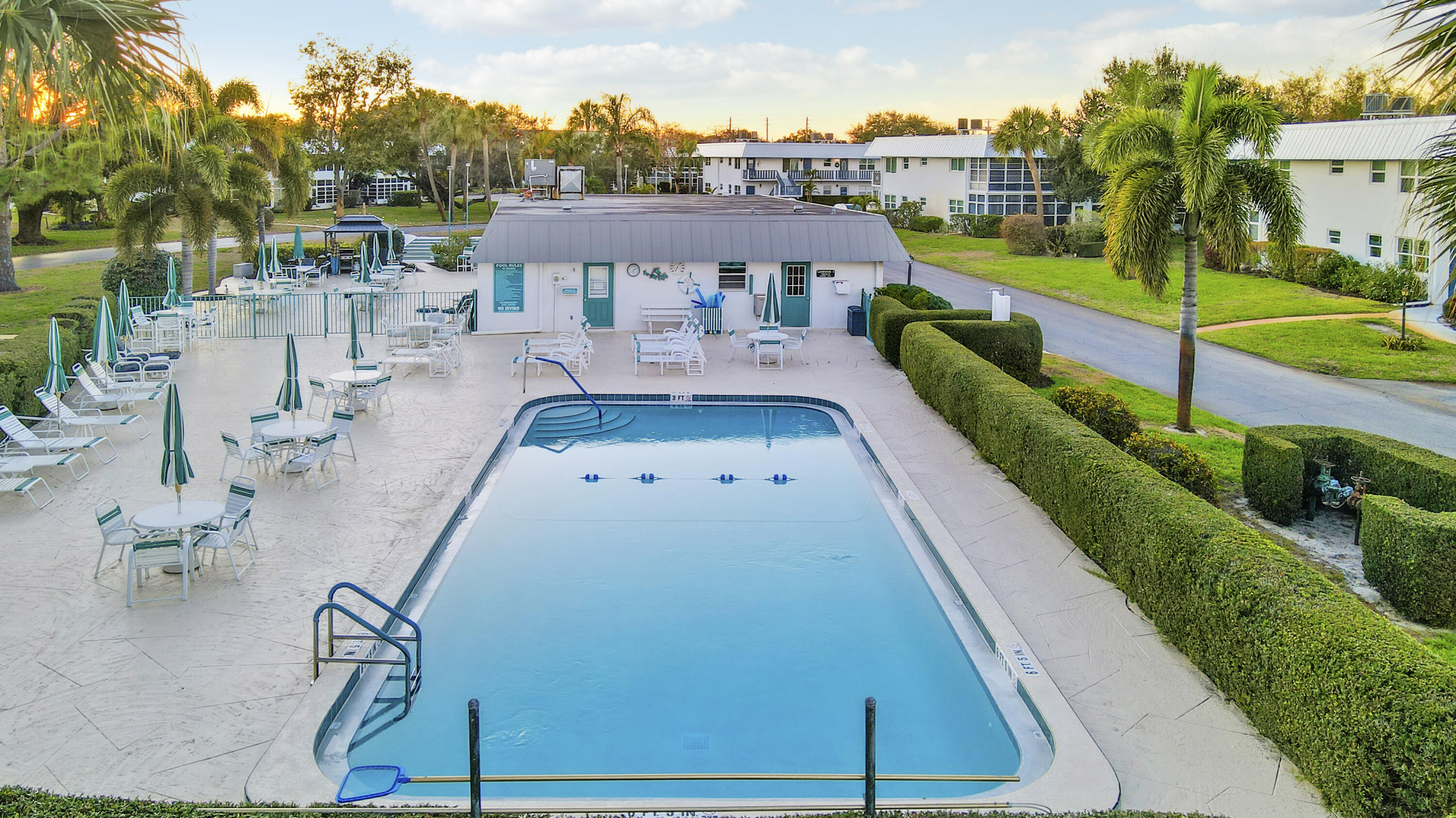 2929 Se Ocean Boulevard 112-2 Property Photo 26
