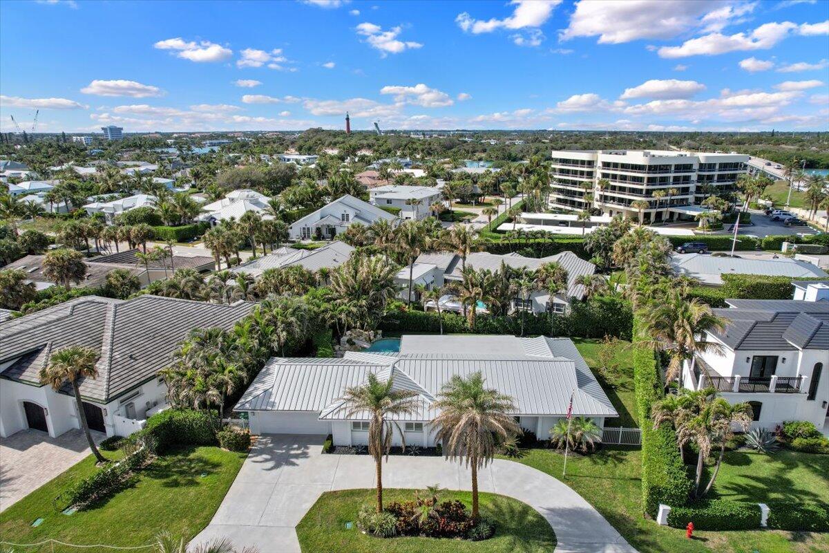 48 Ocean Drive Property Photo 3