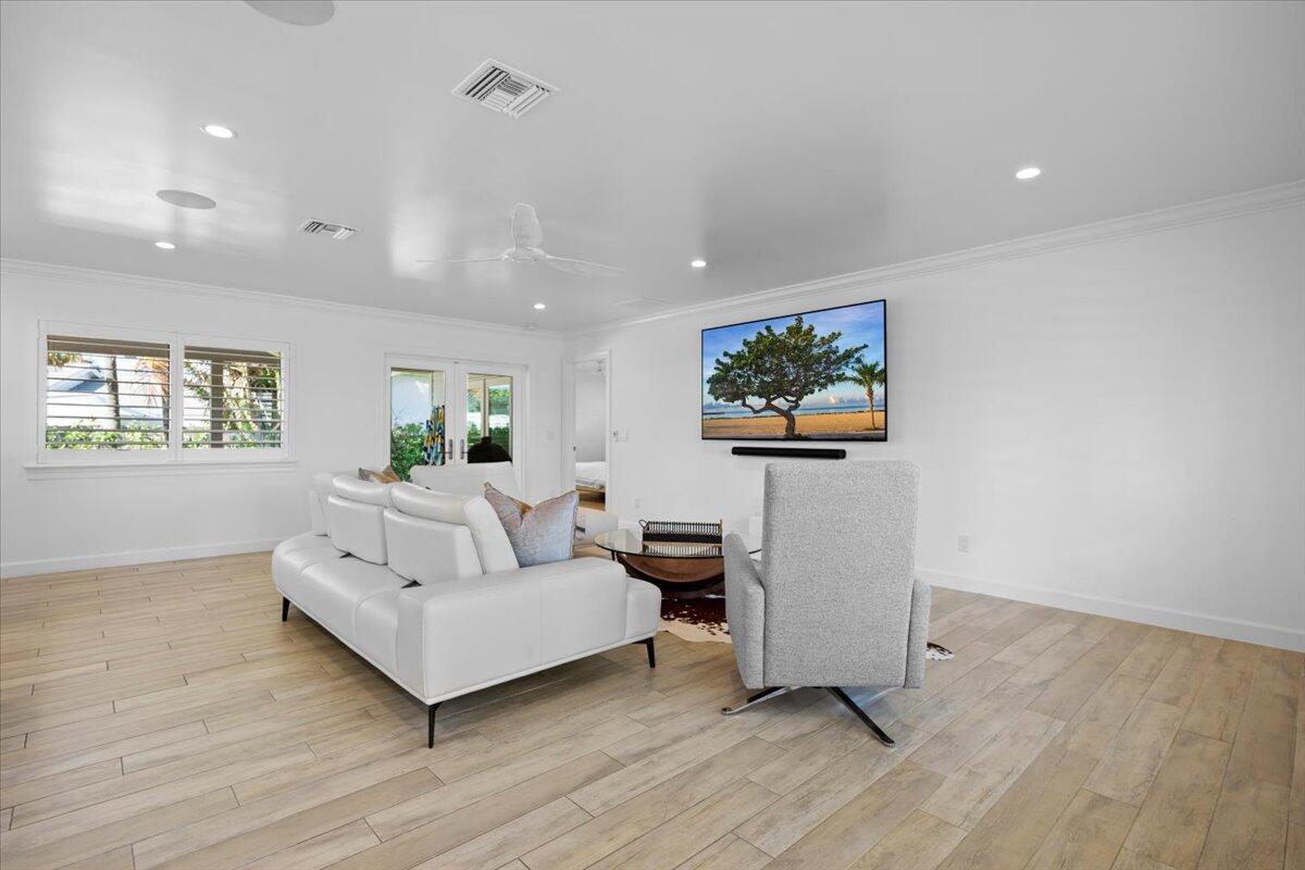 48 Ocean Drive Property Photo 8