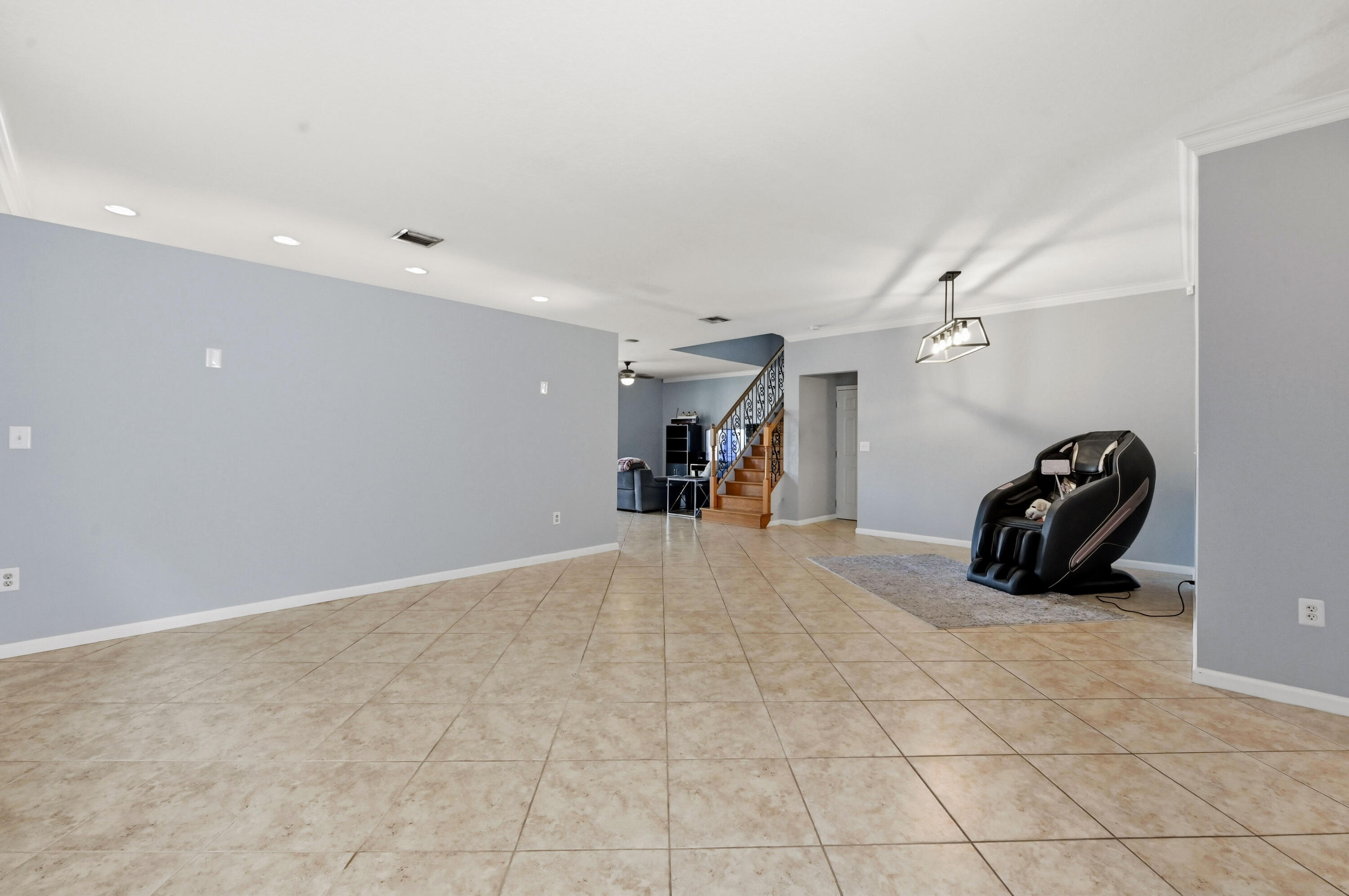 9709 Wyeth Court Property Photo 10