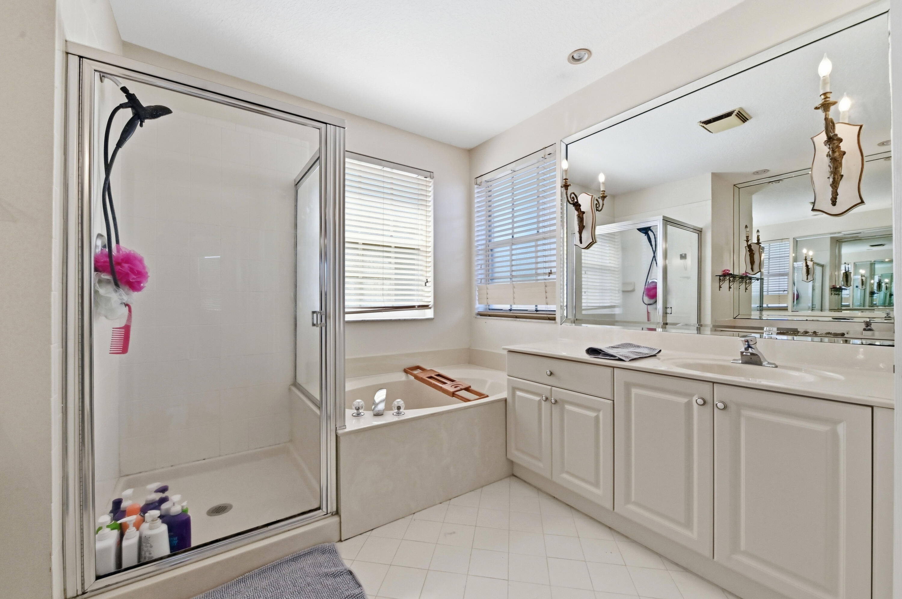 9709 Wyeth Court Property Photo 21