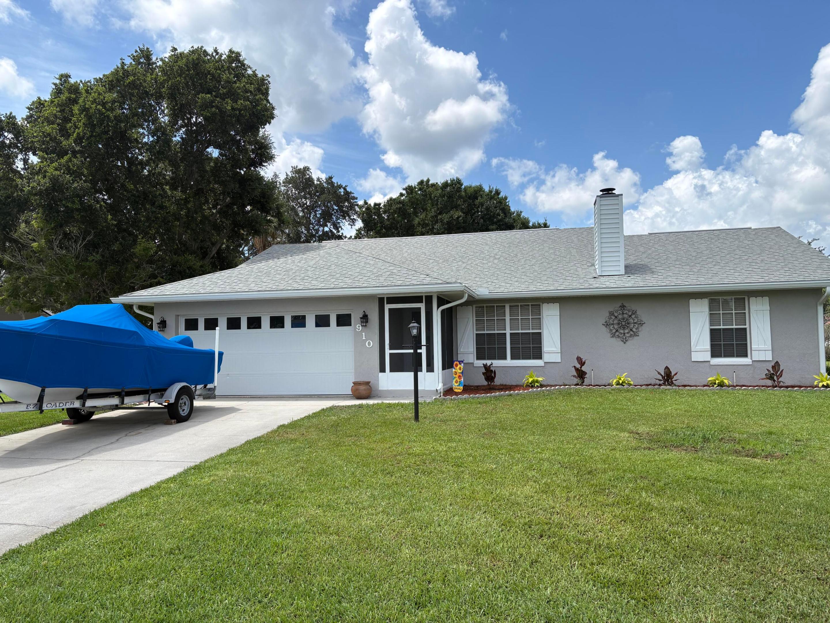 910 Liberty Lane