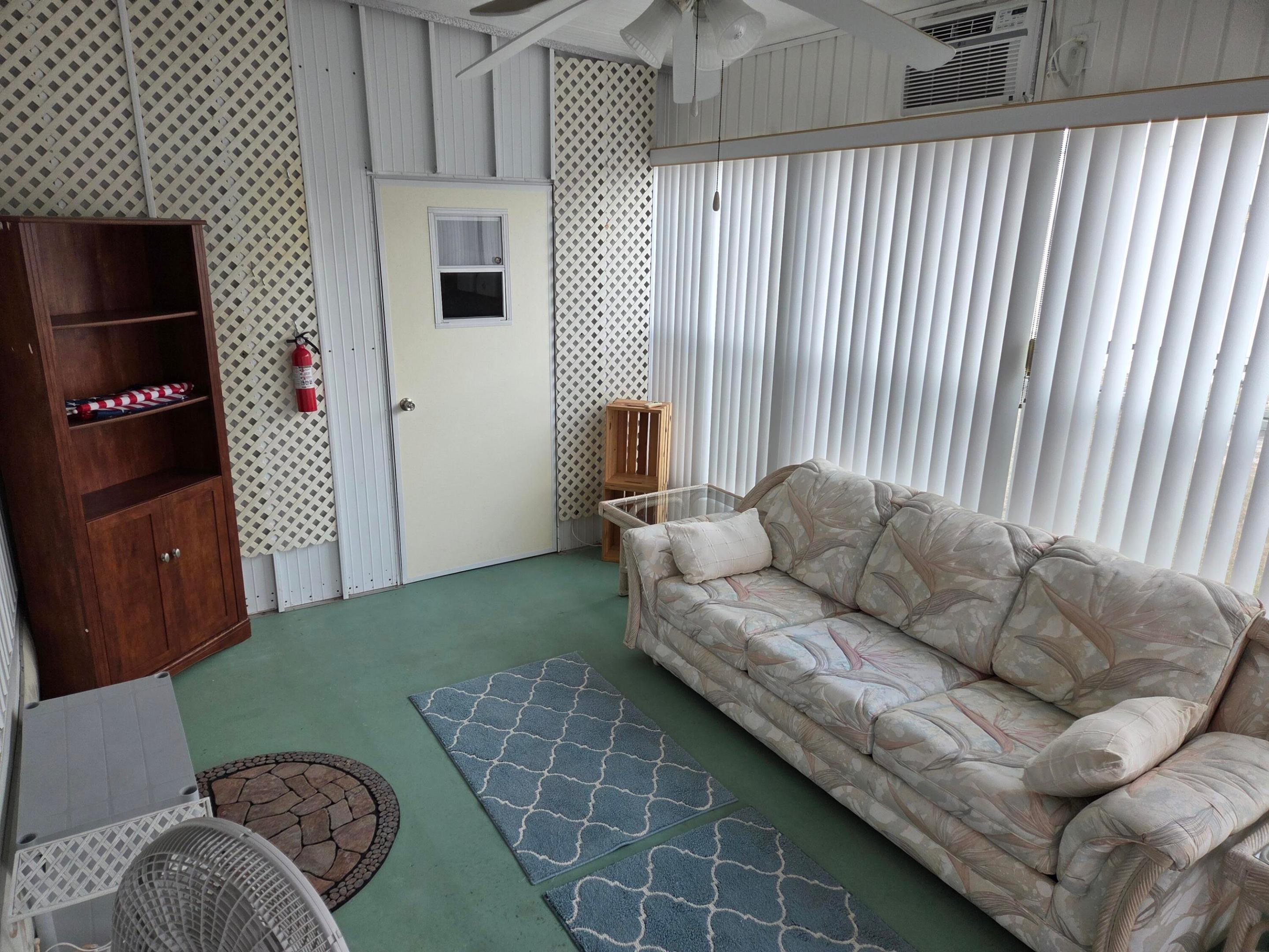 2915 Roger Street Property Photo 3
