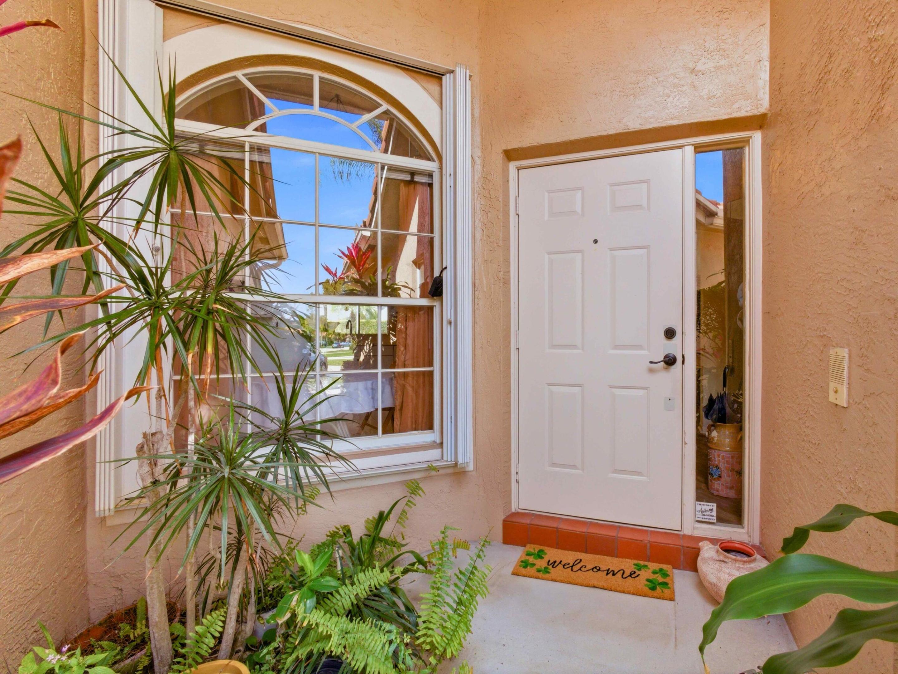 6367 Long Key Lane Property Photo 3