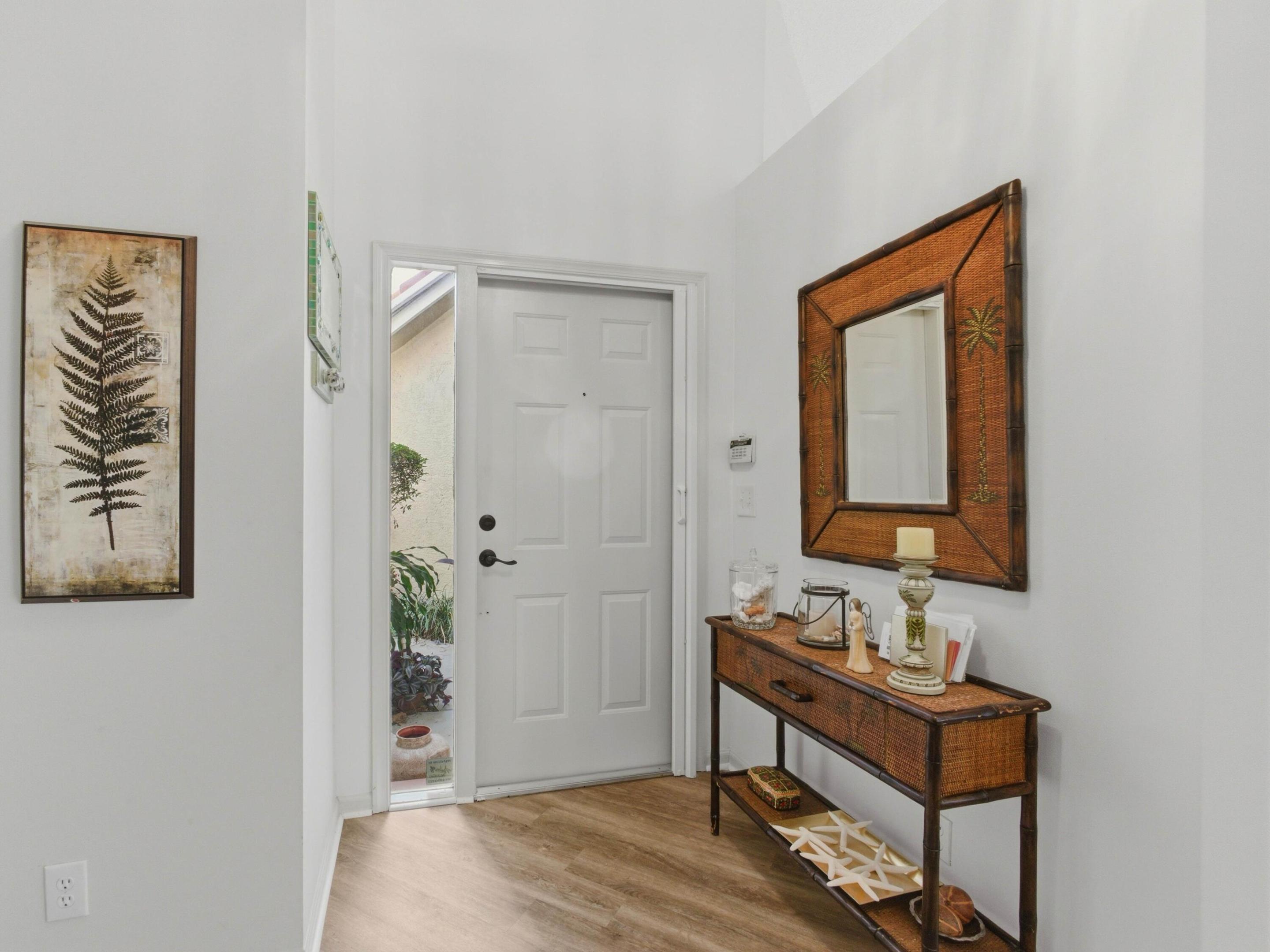 6367 Long Key Lane Property Photo 4