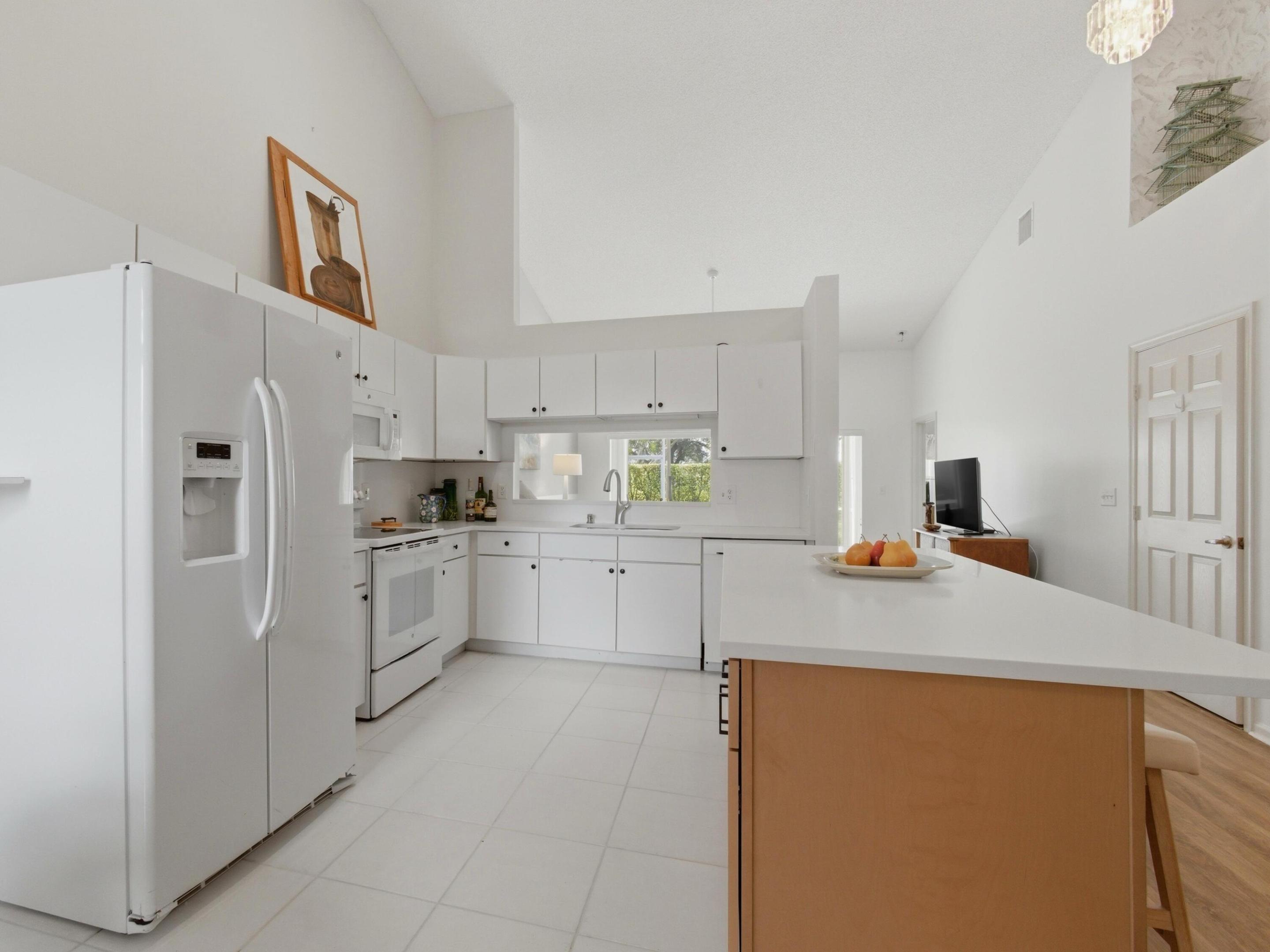 6367 Long Key Lane Property Photo 11