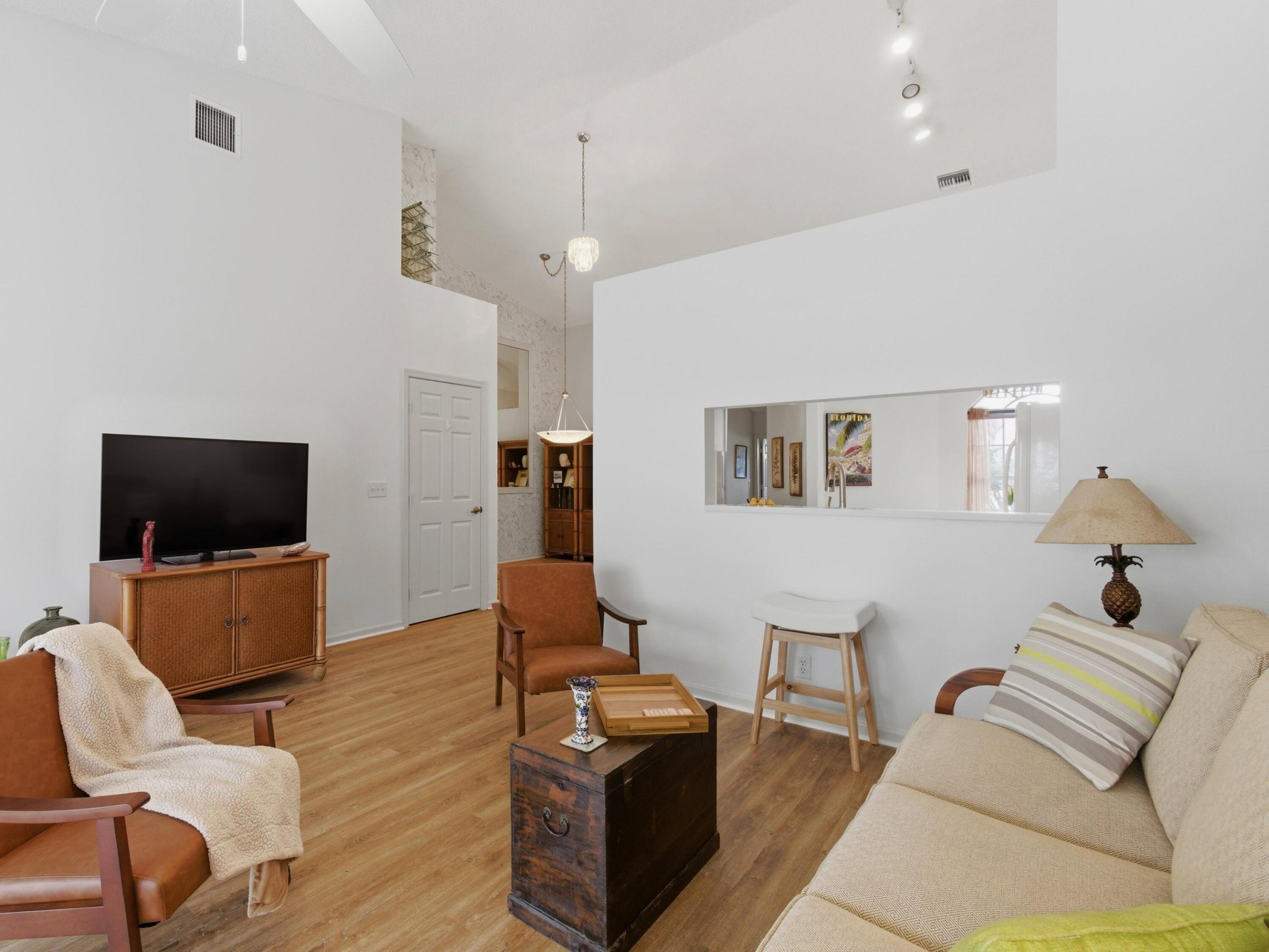 6367 Long Key Lane Property Photo 15